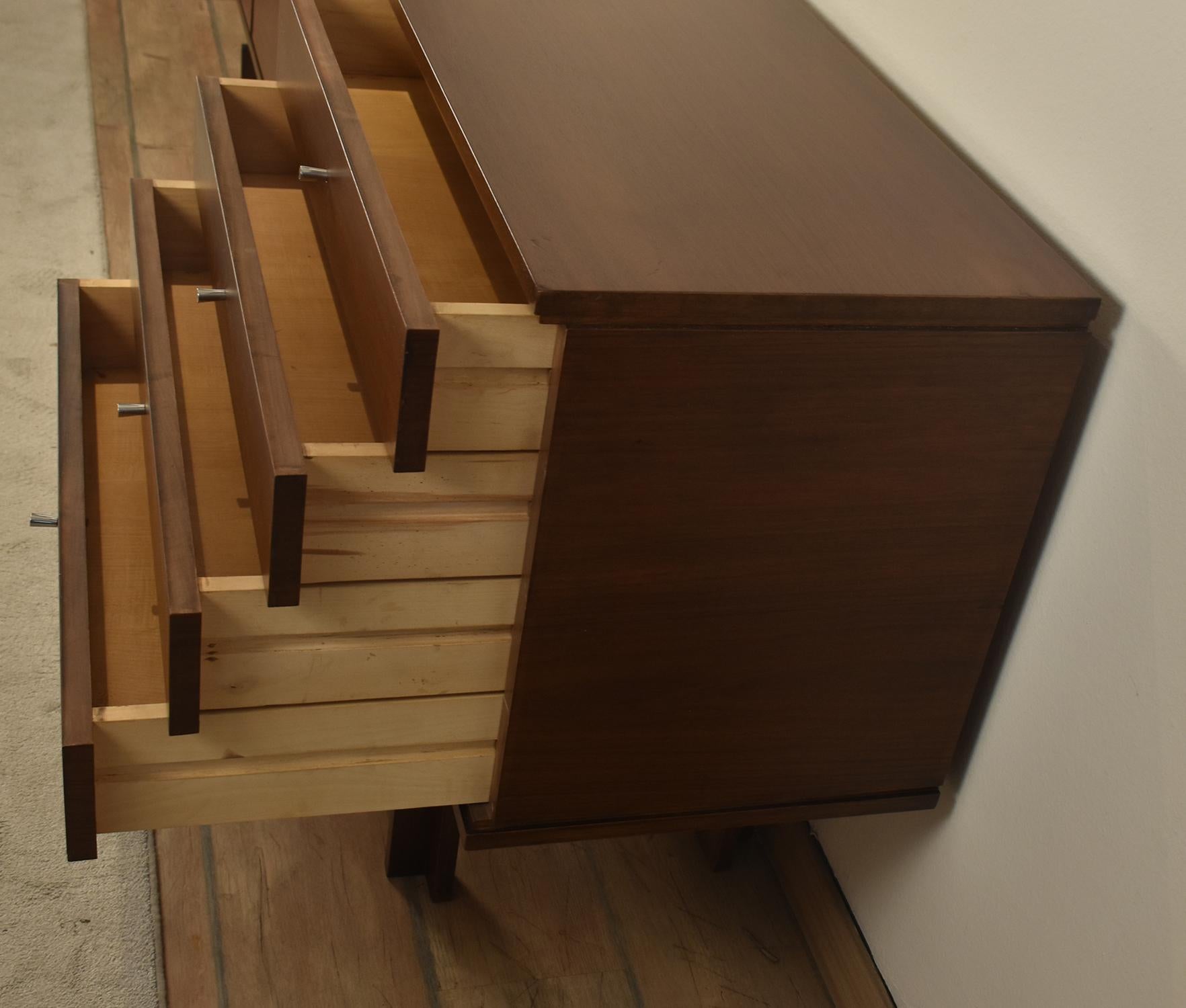 Walnut sideboard designed by Jordi Vilanova, 1960´s. For Sale 1
