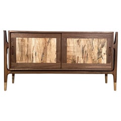 Sideboard No.2 aus Nussbaumholz von Kirby Furniture