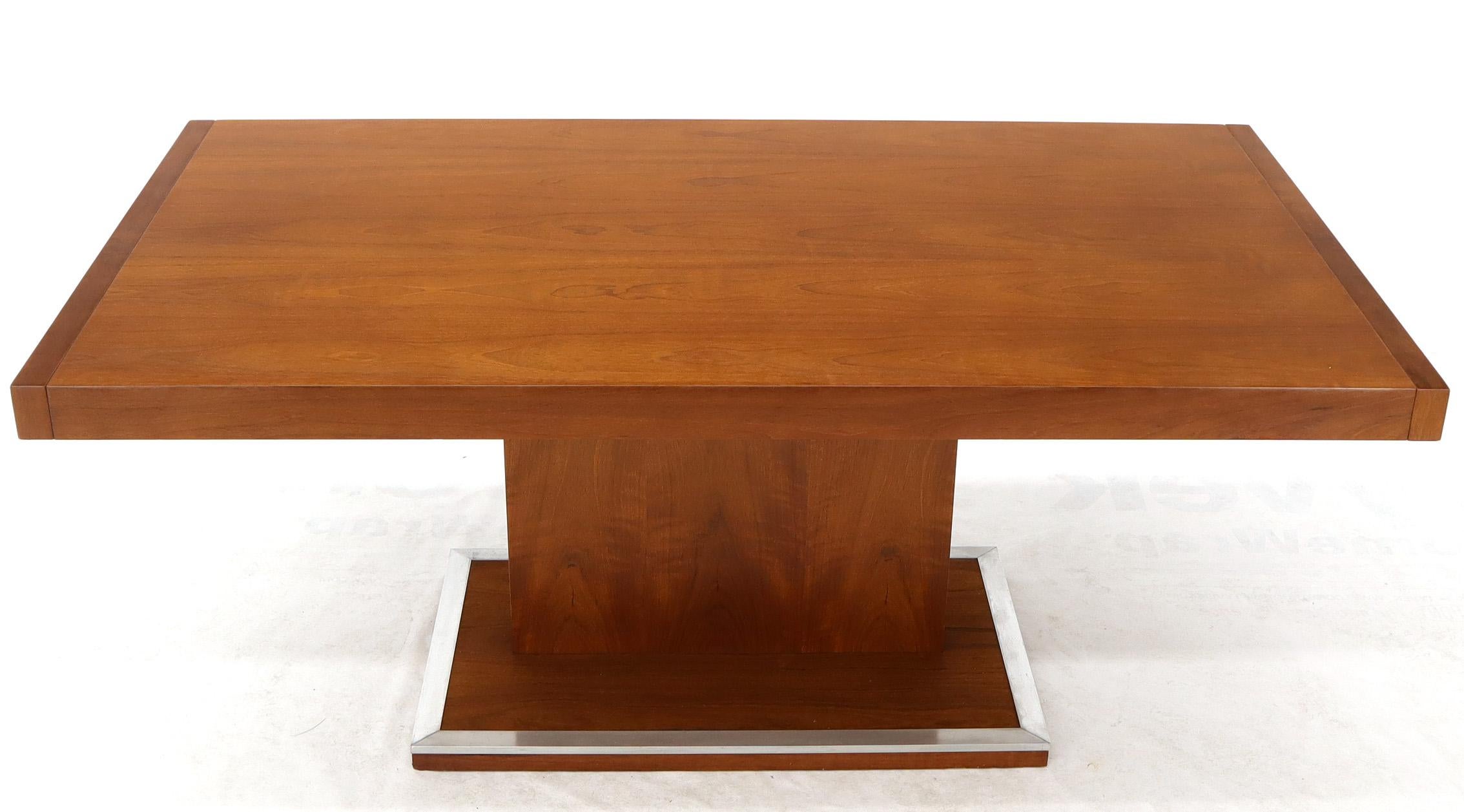 Lacquered Walnut Single Pedestal Dinging Conference Table with Two Extension Boards For Sale