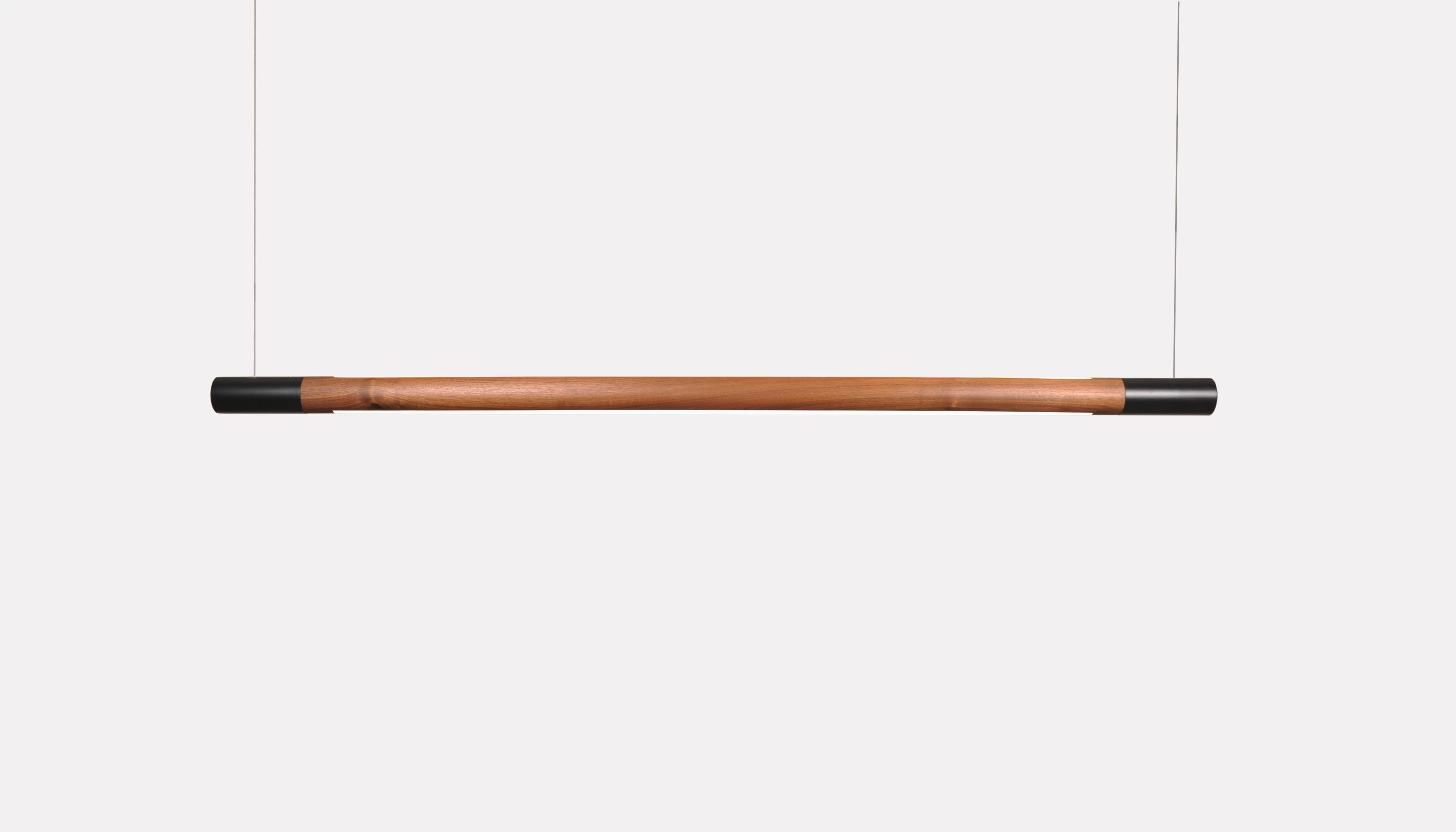 Pendente Bennington piccolo in legno di noce di Hollis & Morris
Dimensioni: 4ft x 48