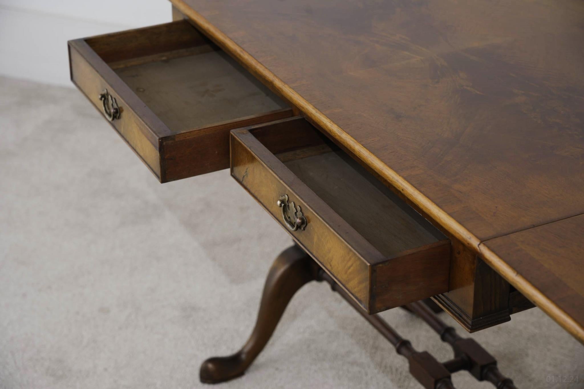 Walnut Sofa Table Epstein and Co Queen Anne Revival For Sale 1