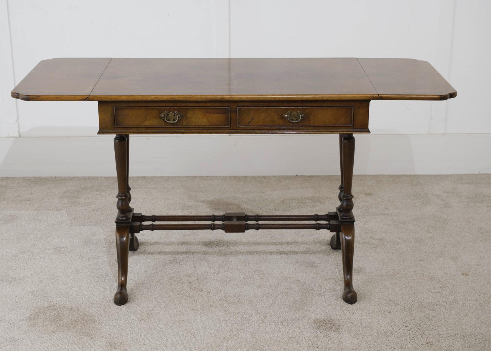 Walnut Sofa Table Epstein and Co Queen Anne Revival For Sale 3