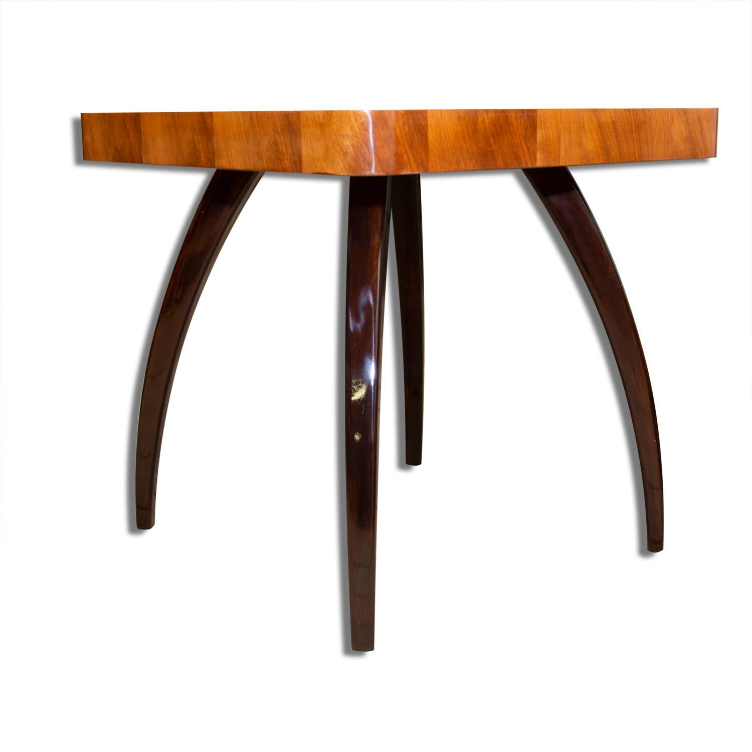 Mid-20th Century Walnut Spider Table H-259 by Jindrich Halabala, 1950s, Czechoslovakia For Sale