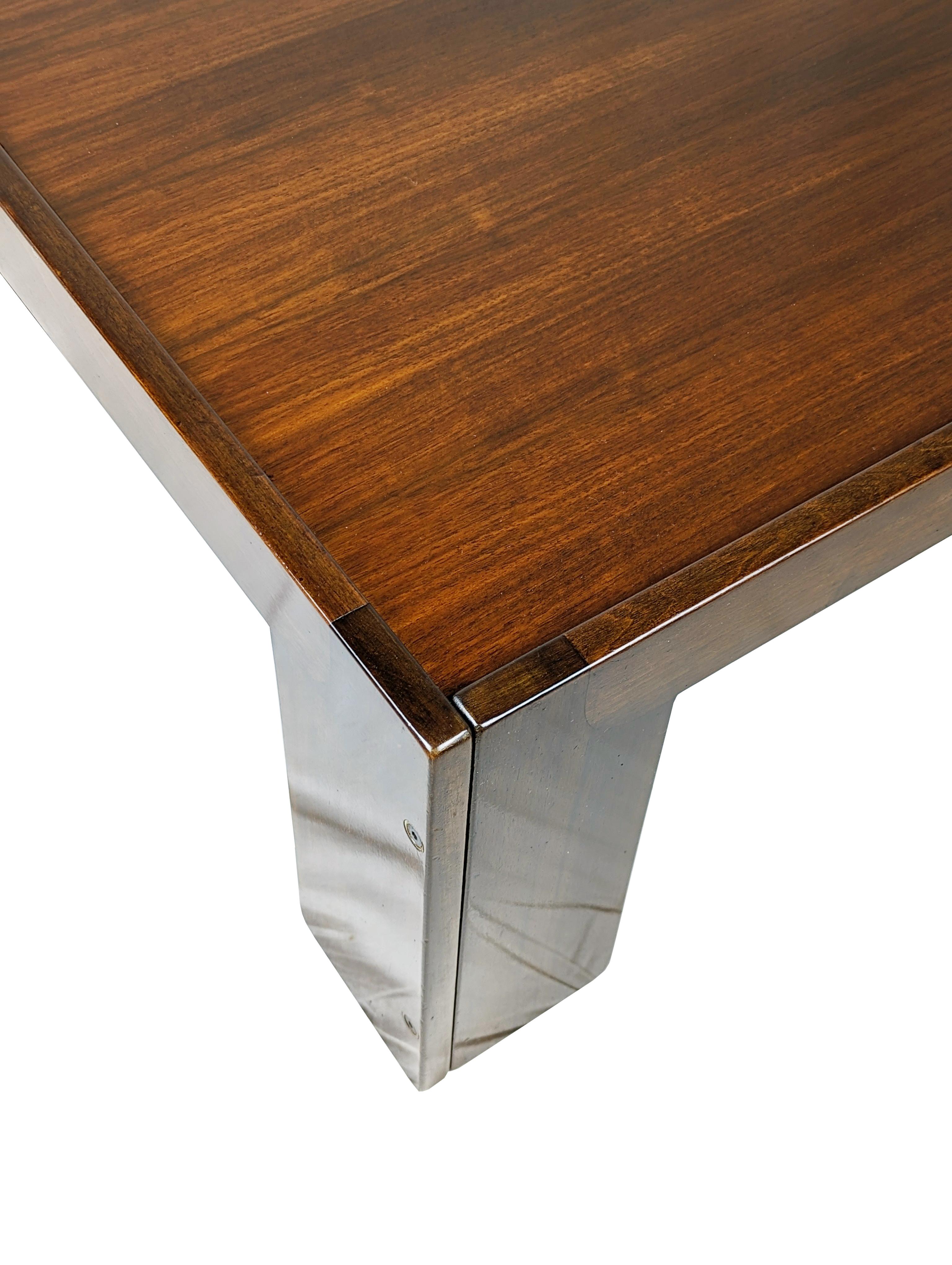 Space Age Walnut square coffee table by Afra & Tobia Scarpa for Cassina, 1960s For Sale