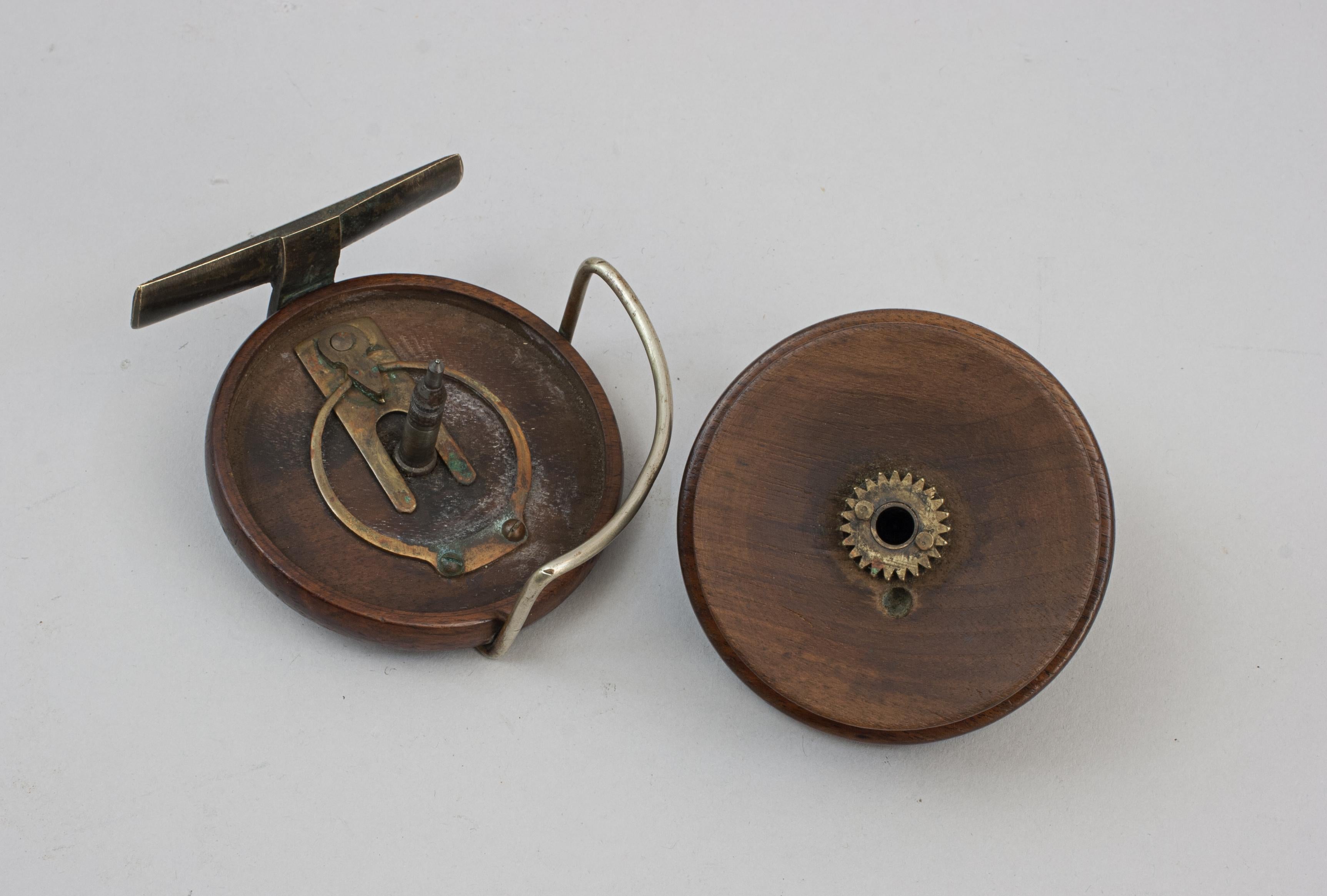 Walnut Starback Fishing Reel 5