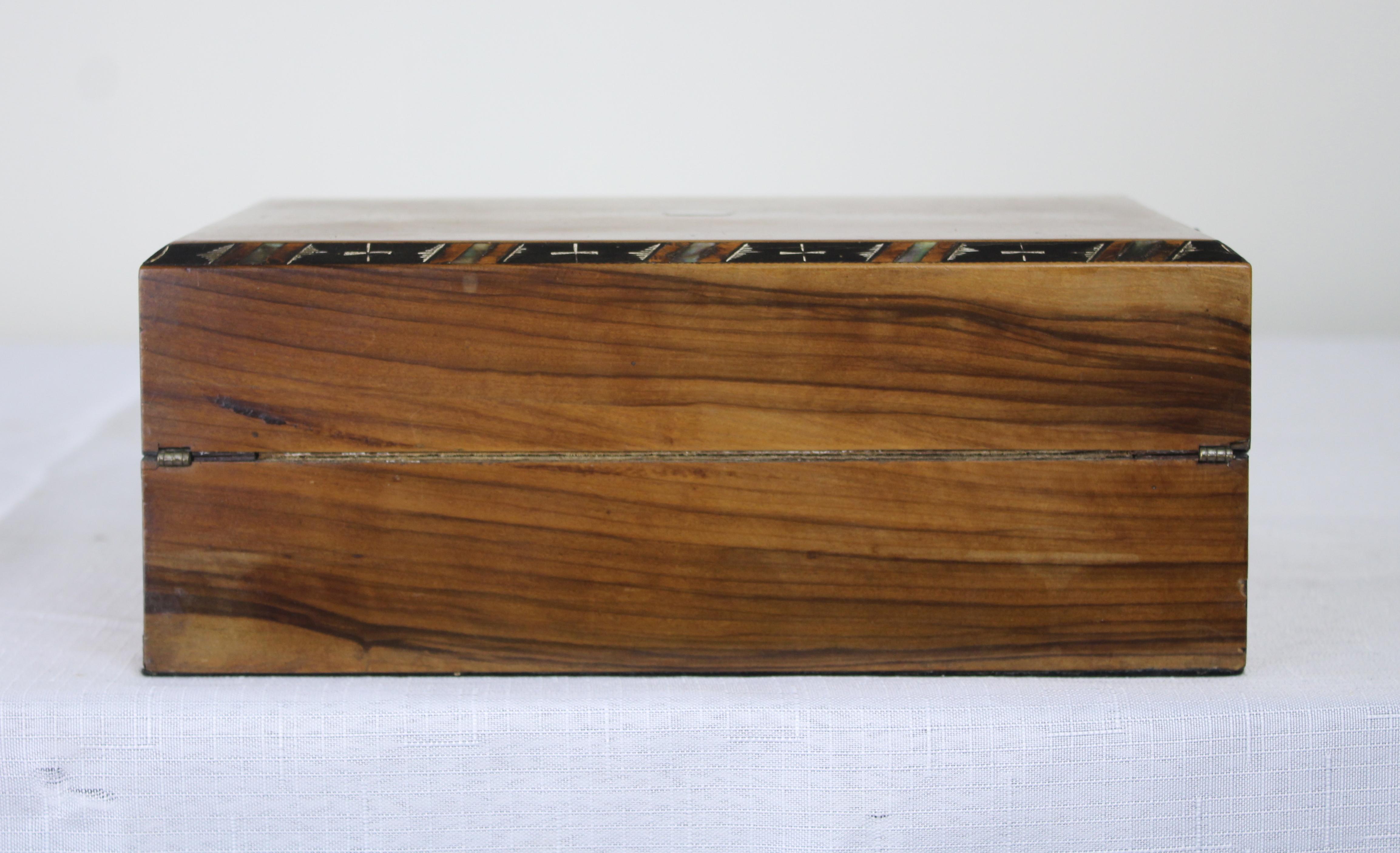 Walnut Stationary Box Inlaid with Ebony and Mother-of-Pearl For Sale 1
