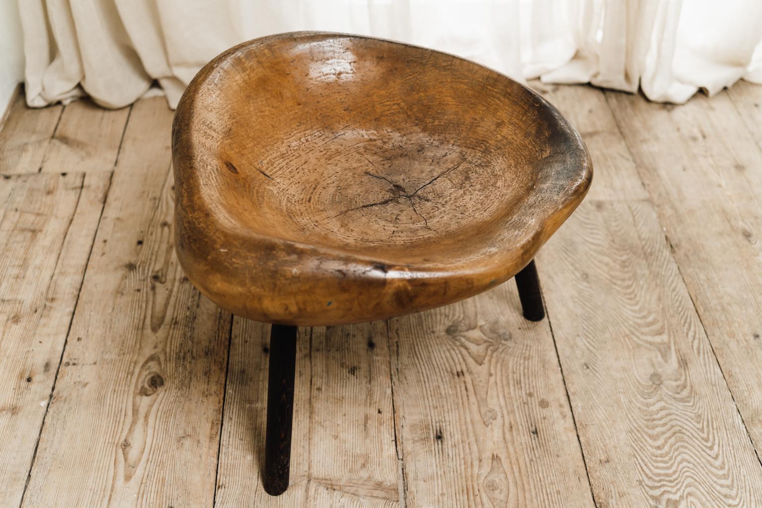 Walnut Stool/Table In Good Condition In Brecht, BE