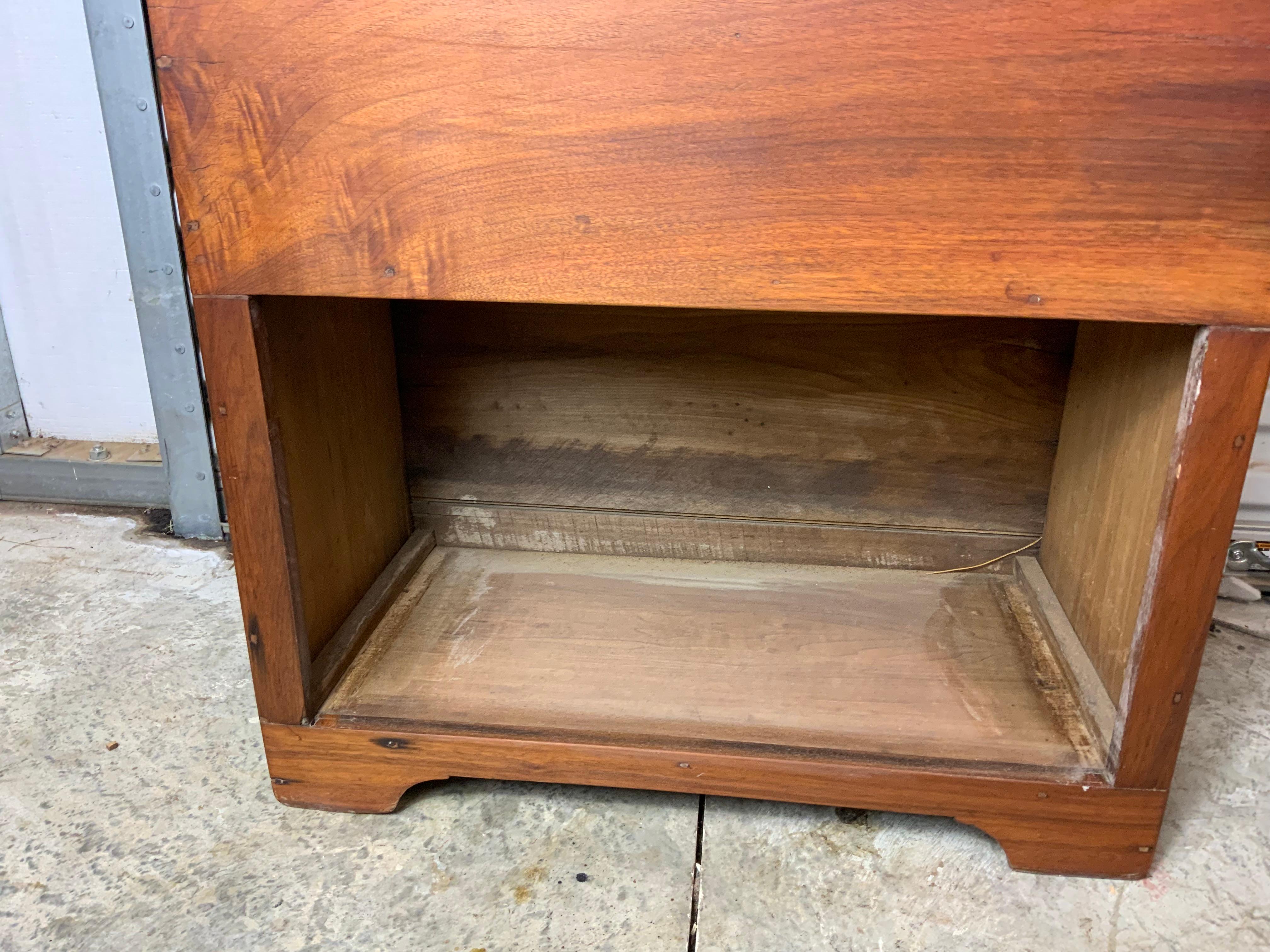 Tennessee Walnut Blanket Chest For Sale 4