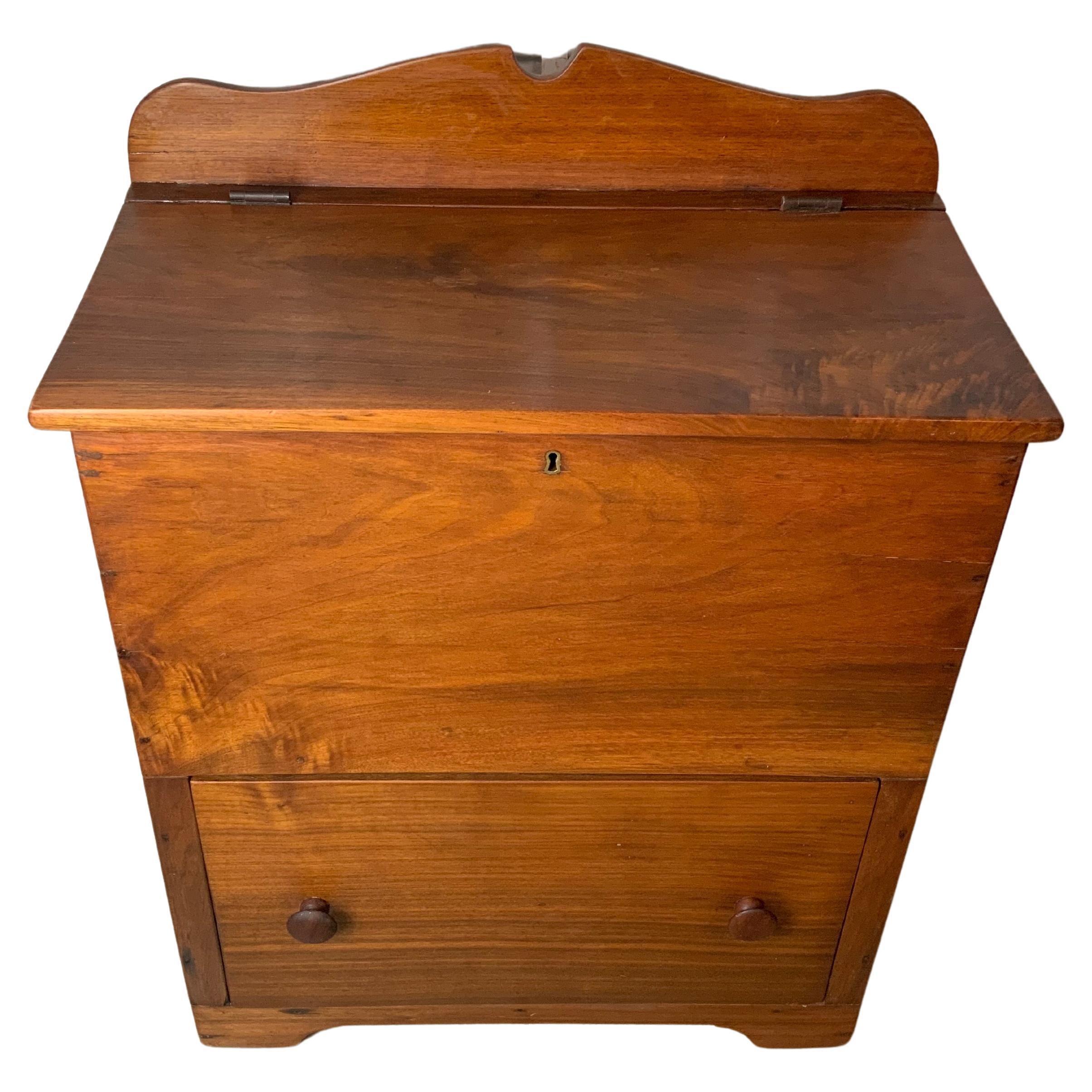 Tennessee Walnut Blanket Chest For Sale