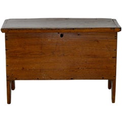 Walnut Sugar Chest with Lift Top, Early 19th Century