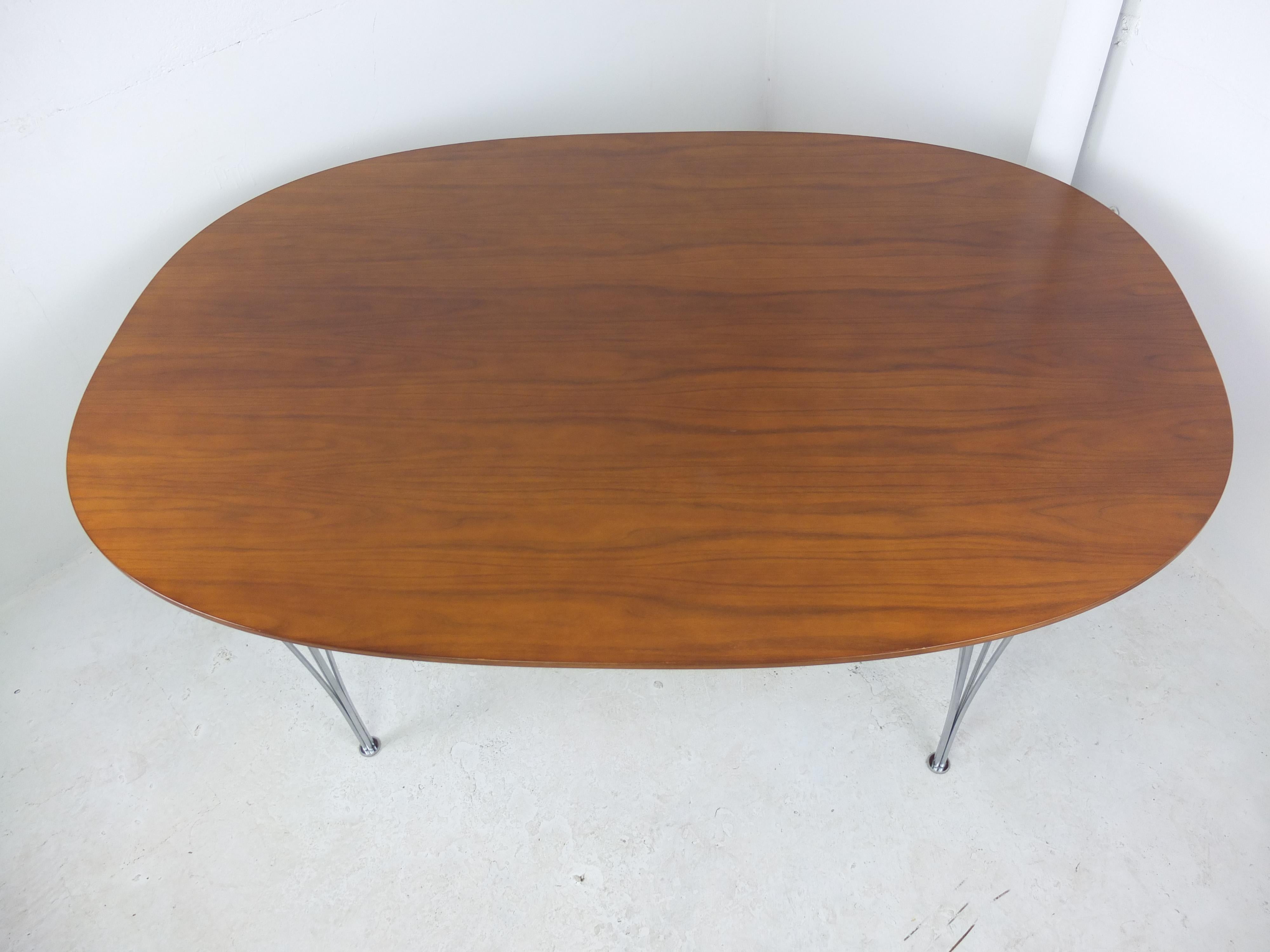 Walnut 'Superellipse' Table by Piet Hein & Bruno Mathsson for Fritz Hansen, 1960 6
