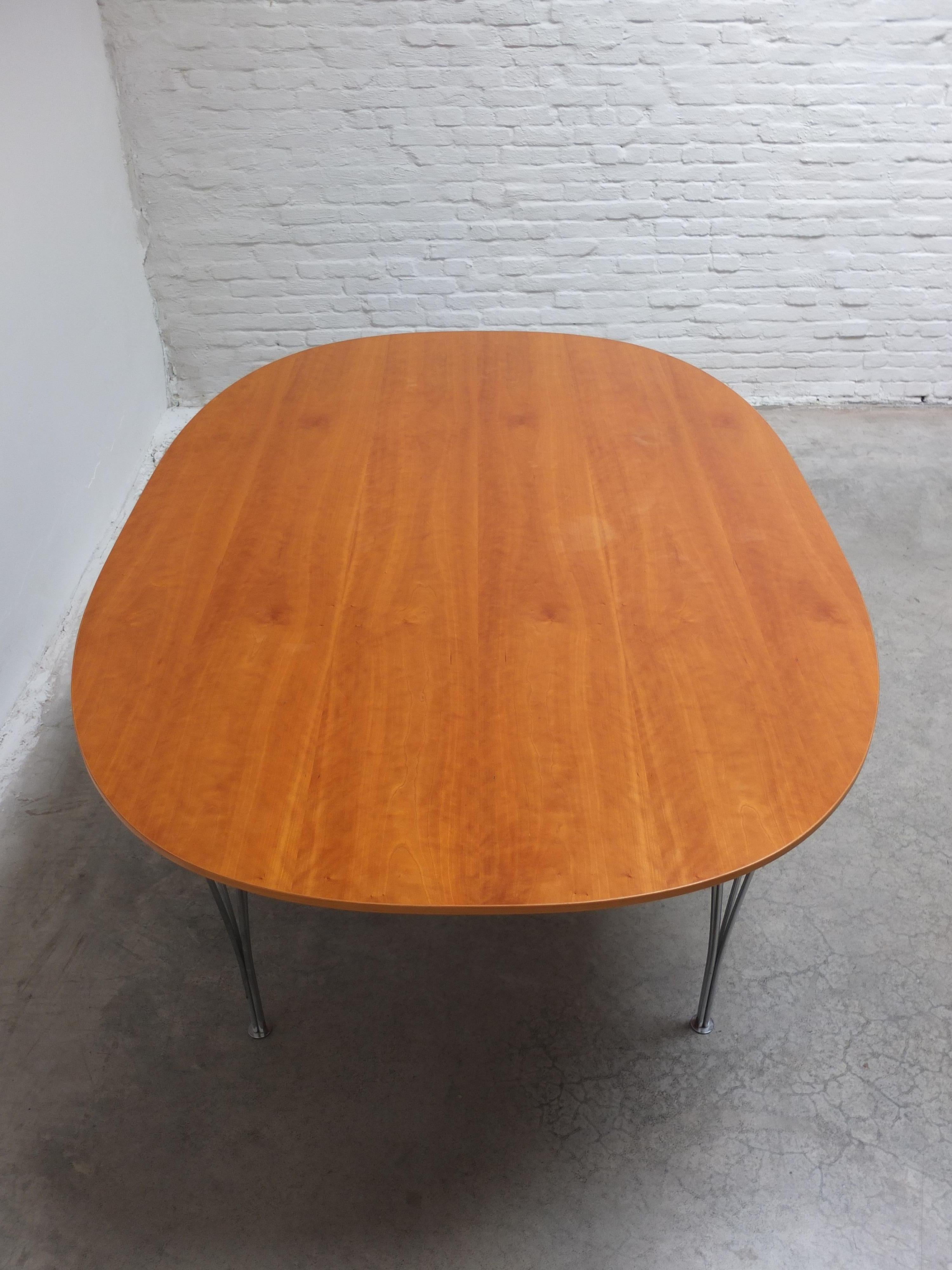 Danish Walnut 'Superellipse' Table by Piet Hein & Bruno Mathsson for Fritz Hansen, 1967 For Sale