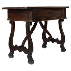 Walnut Table "a lira" - Tuscany, 17th century