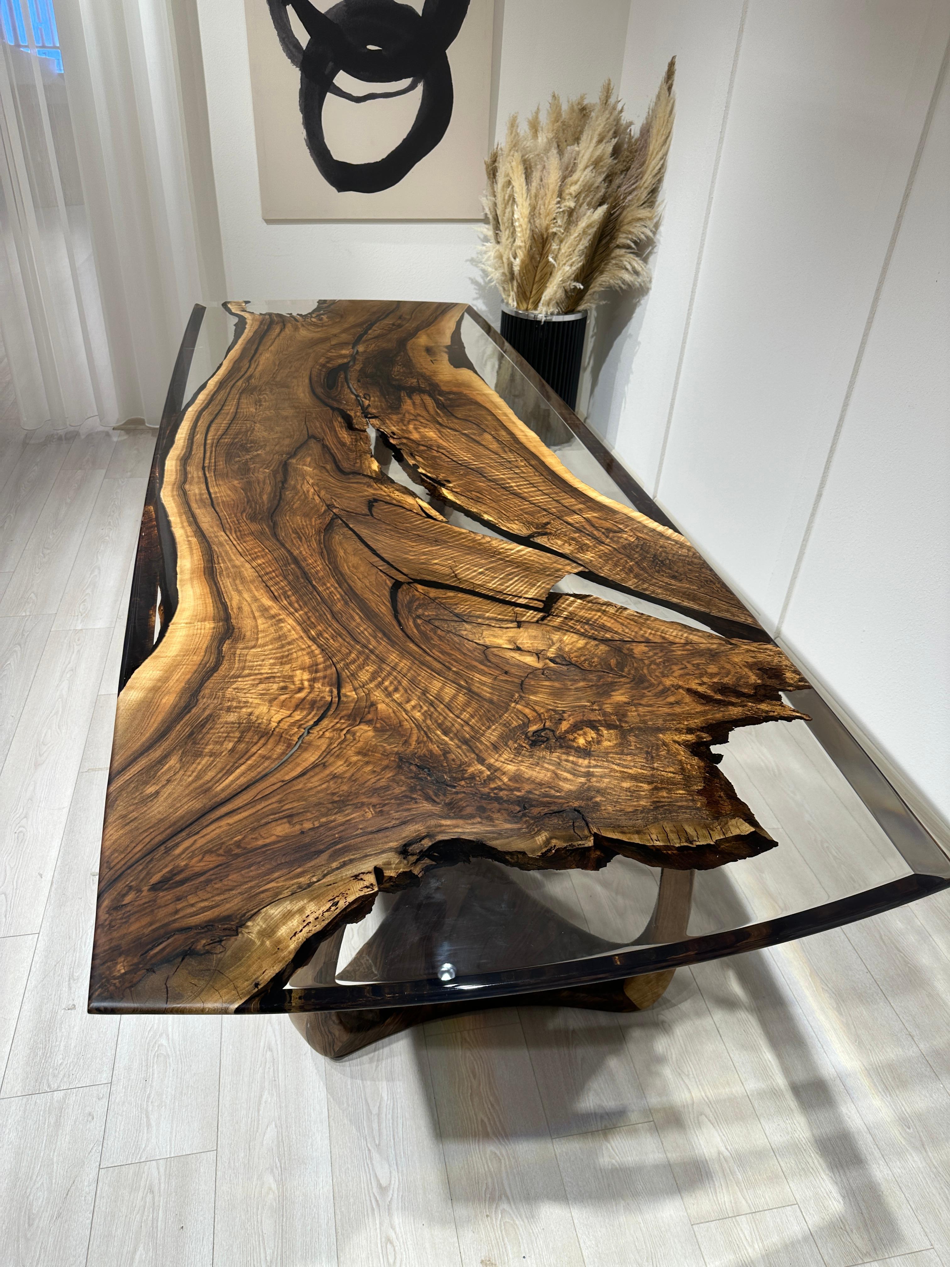 Turc Table en noyer - Table de salle à manger en résine époxy en noyer transparent en une seule pièce en vente