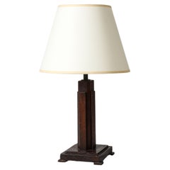 Tischlampe aus Nussbaumholz, Frankreich, um 1940