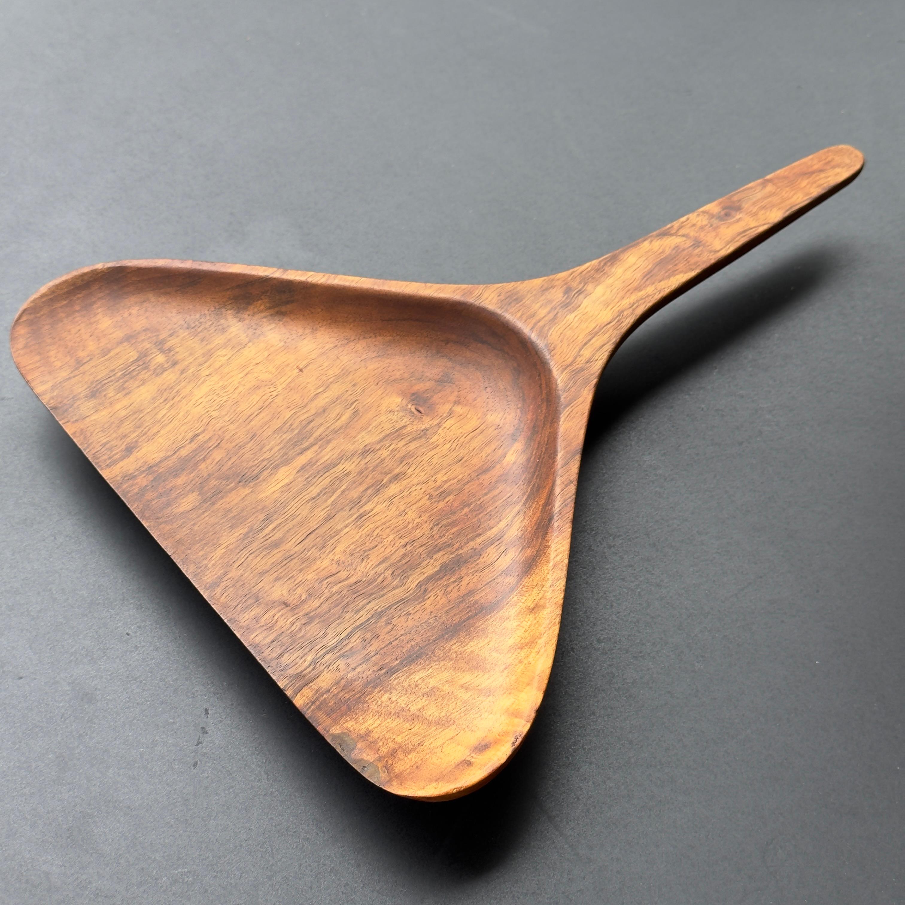 Walnut Table Sweeper #4264 Carl Auböck II In Good Condition For Sale In London, GB