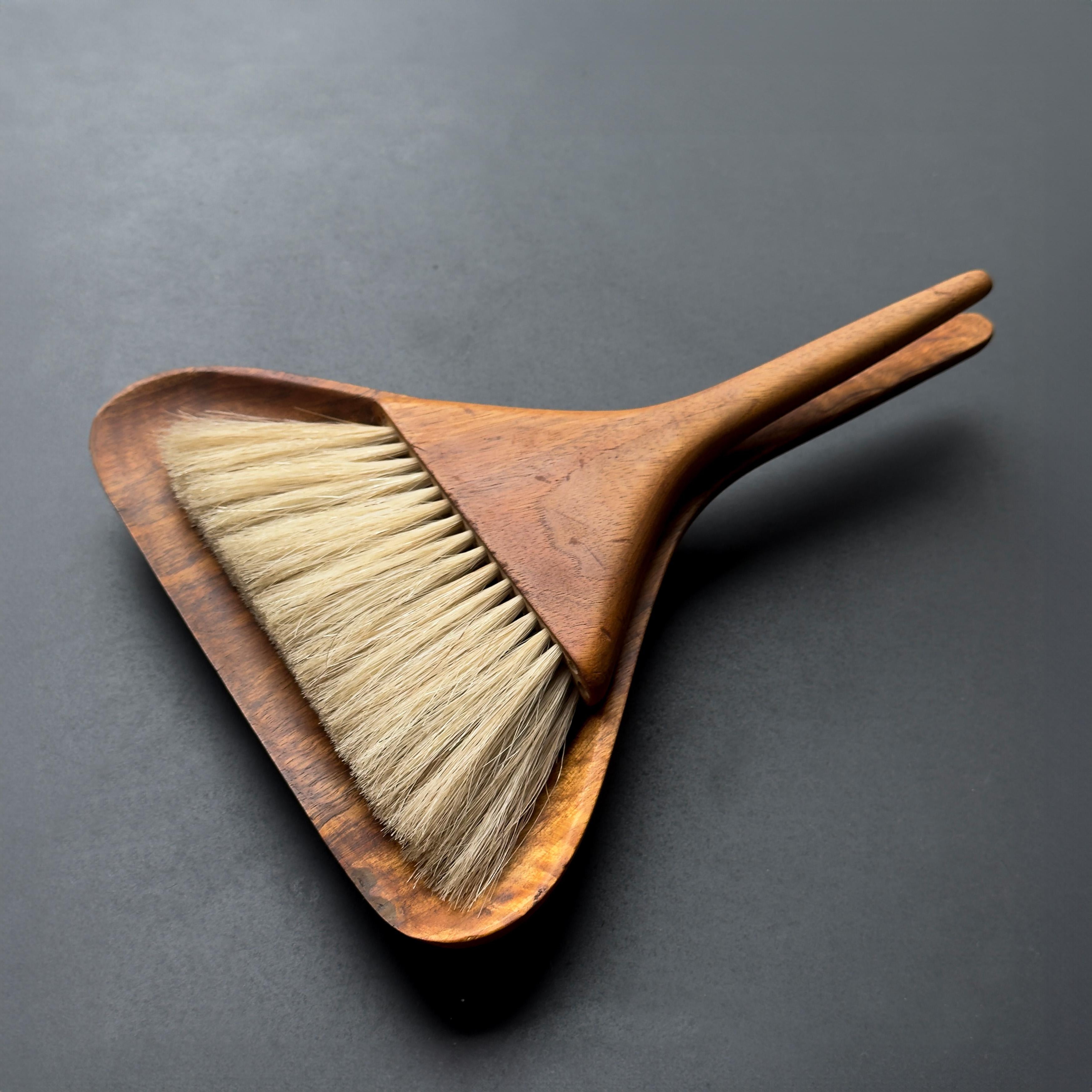 Walnut Table Sweeper #4264 Carl Auböck II For Sale 3