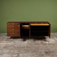 Buffet « Thin Edge » en noyer, créé par George Nelson pour Herman Miller