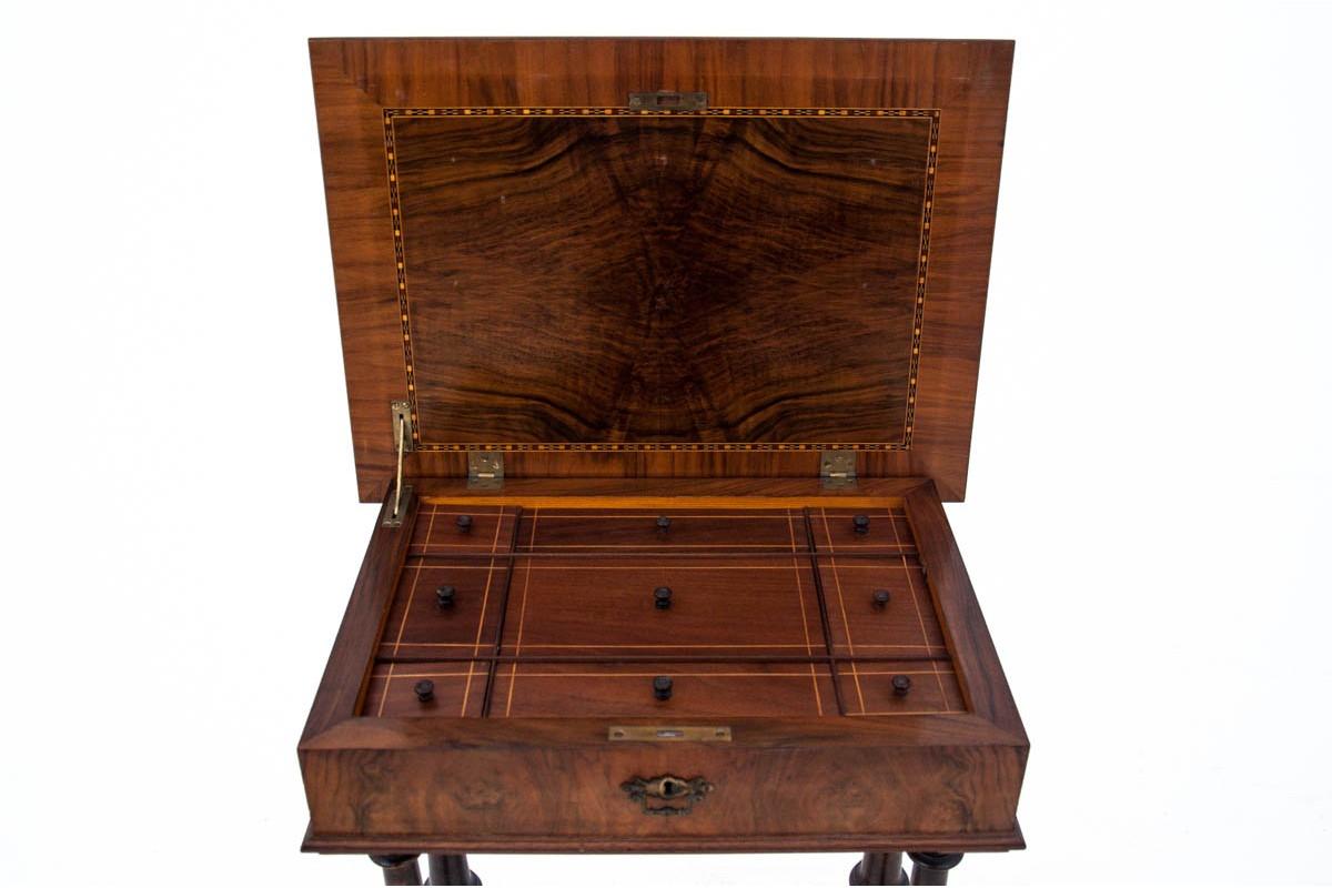 Early 20th Century Walnut Thread Table, Western Europe, circa 1900, Antique For Sale