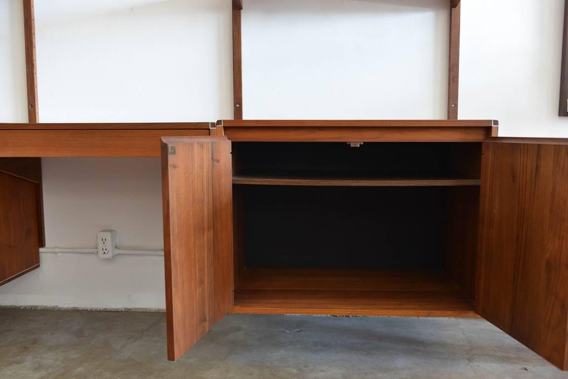 Walnut Three-Section Wall Unit by Barzilay, circa 1970 In Excellent Condition In Costa Mesa, CA