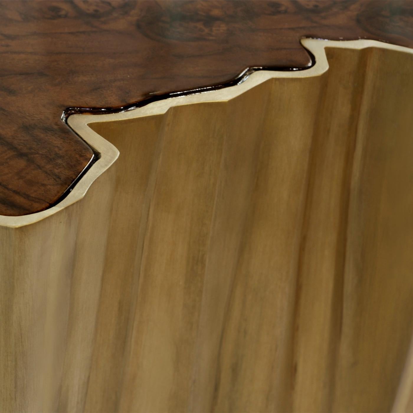 XXIe siècle et contemporain Table d'appoint en noyer en vente