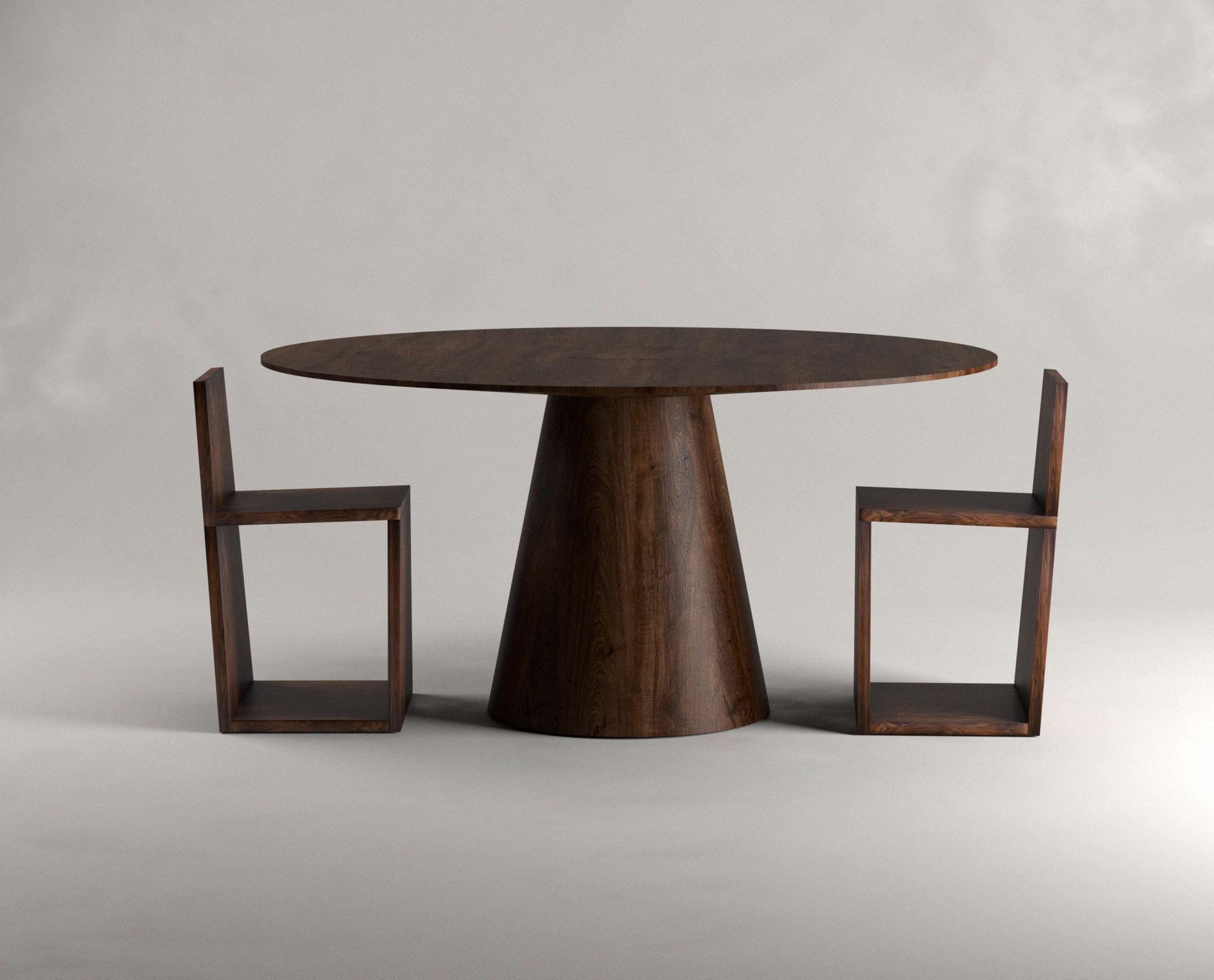 Walnut Totem Dining Table by Siete Studio  In New Condition In Geneve, CH