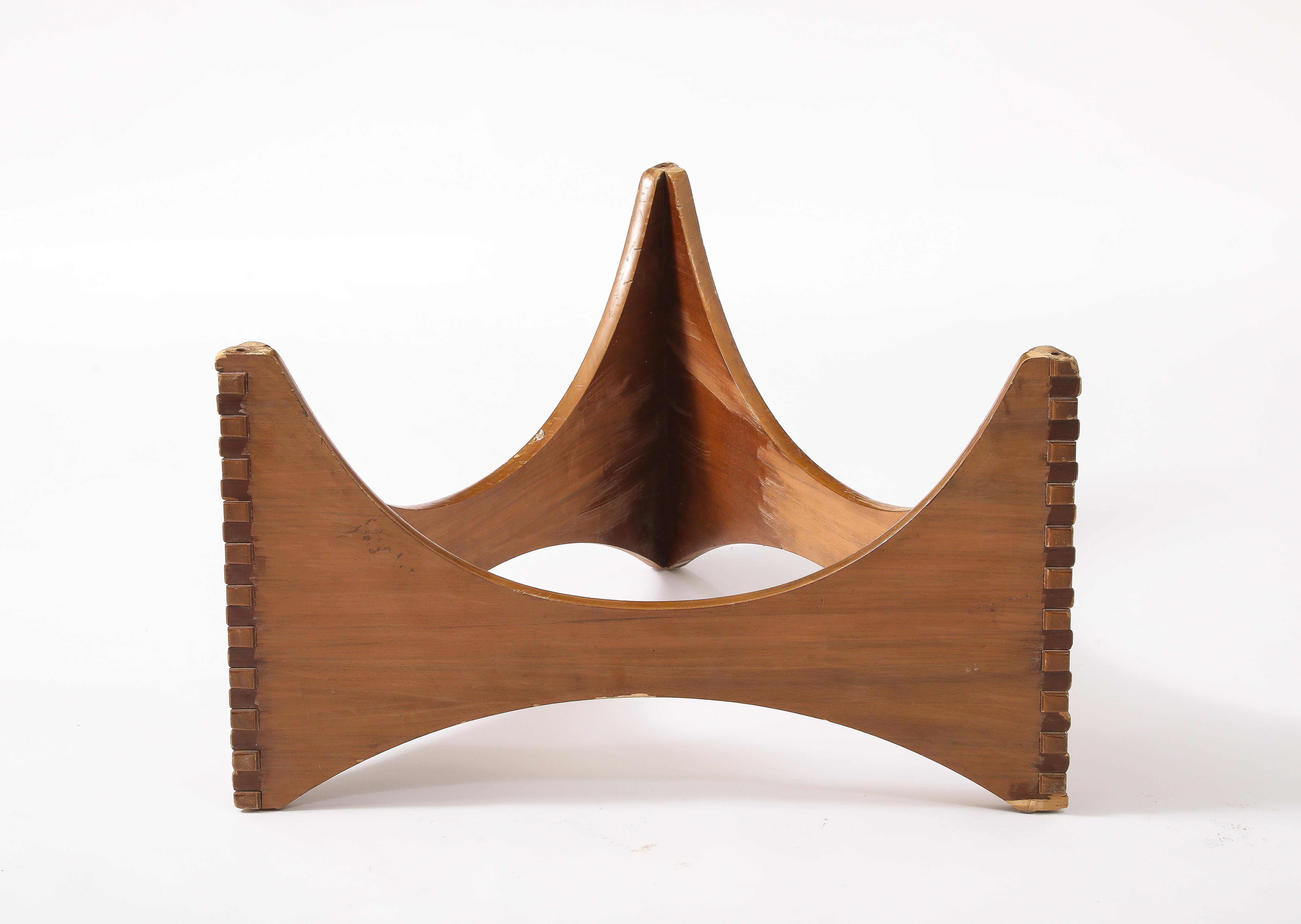 Walnut Trilobed Cocktail Table, France 1950's For Sale 3
