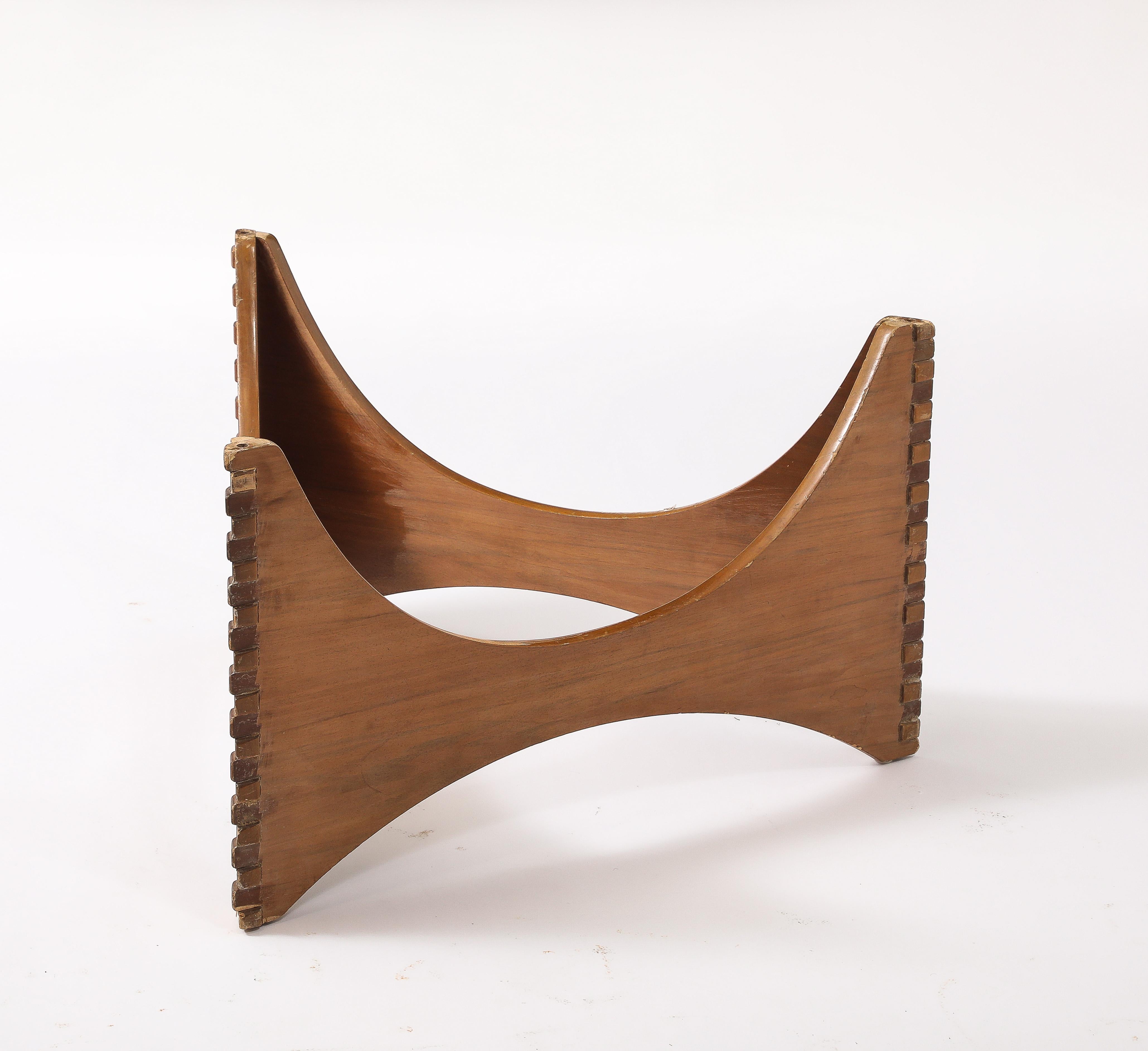 Walnut Trilobed Cocktail Table, France 1950's For Sale 4