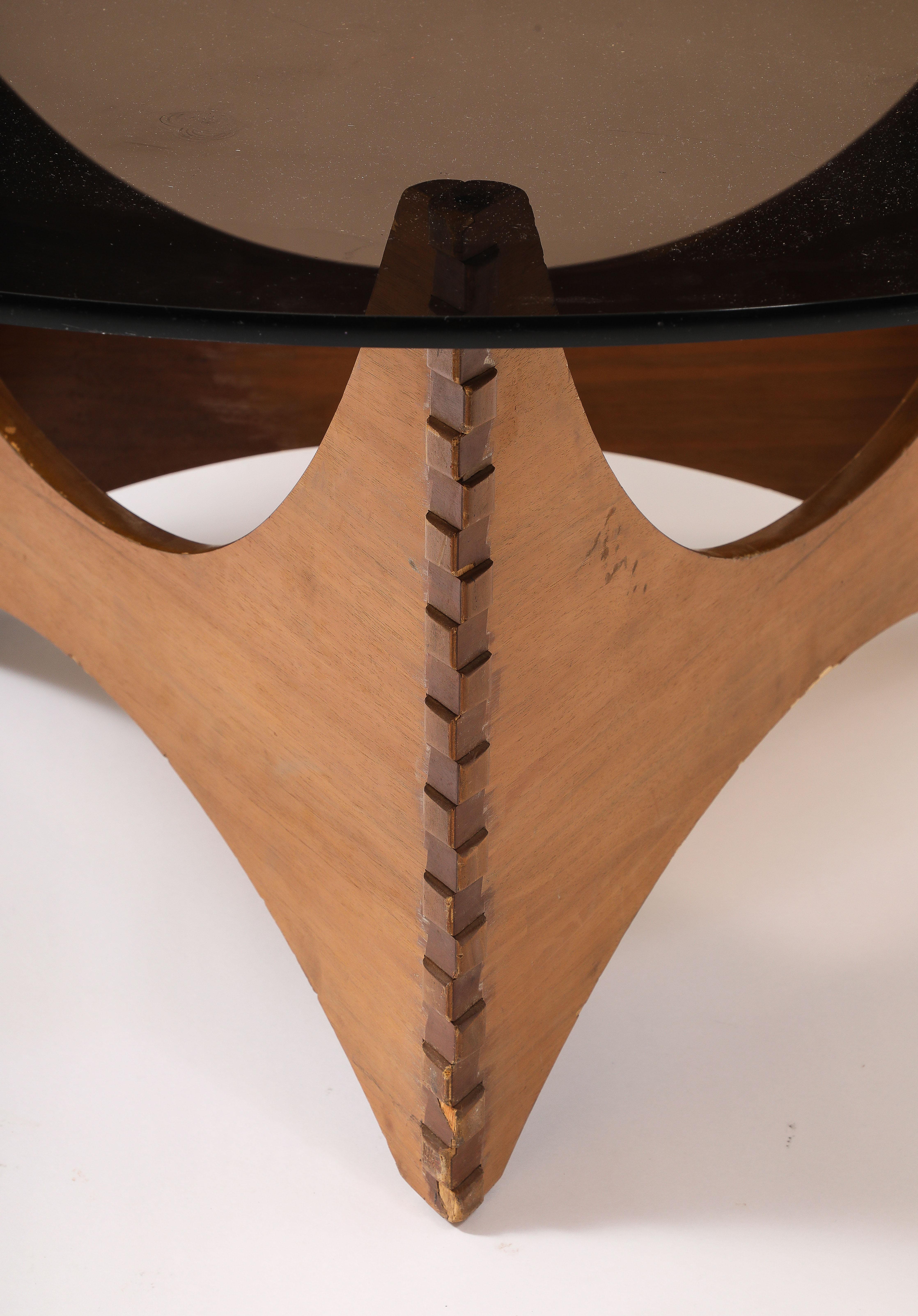French Walnut Trilobed Cocktail Table, France 1950's For Sale