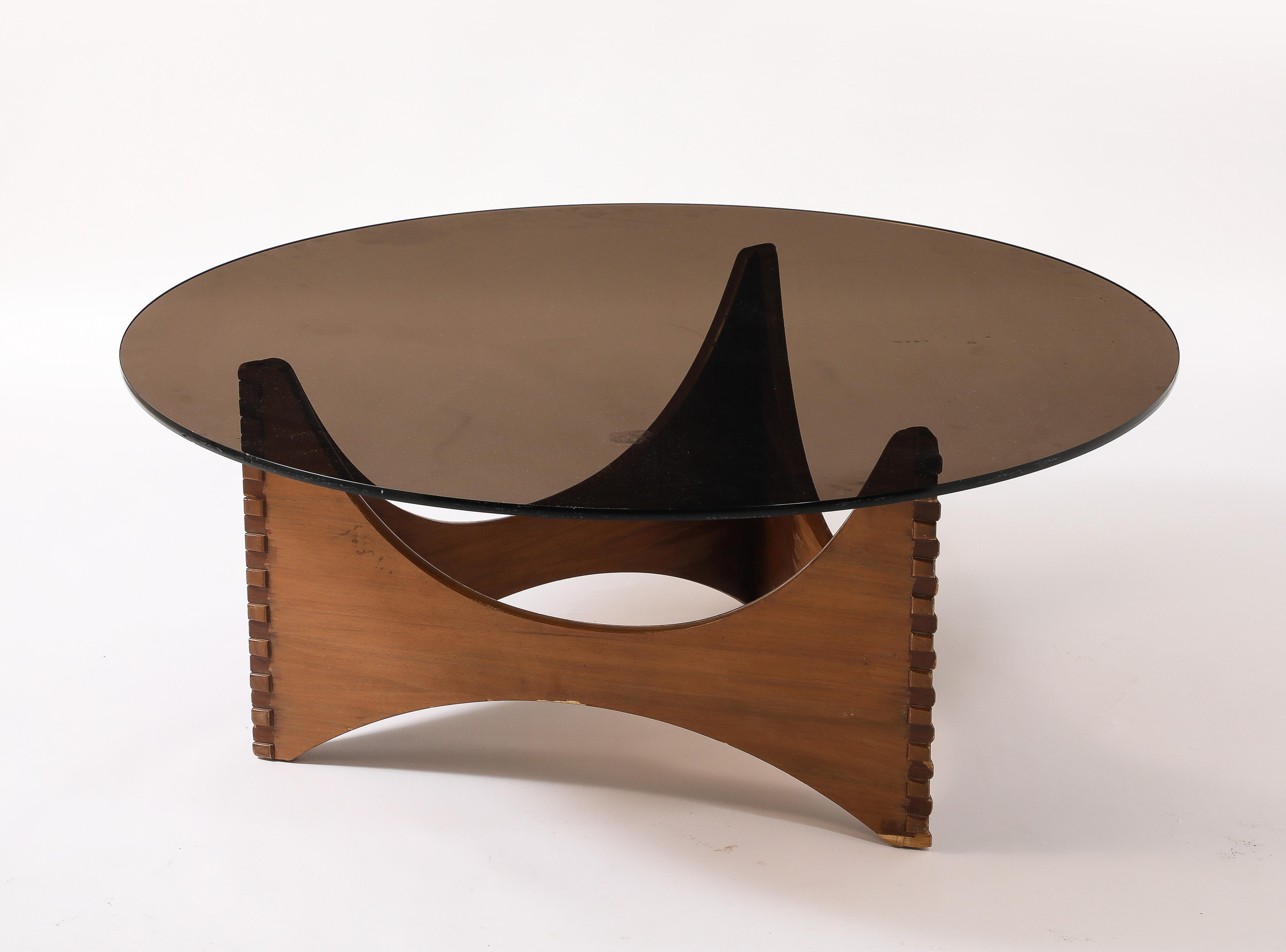 Walnut Trilobed Cocktail Table, France 1950's For Sale 2