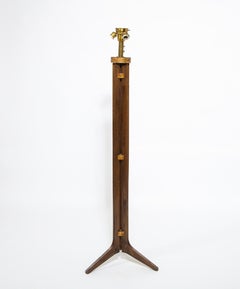 Nussbaum-Stativ-Stehlampe mit vergoldeten Akzenten, Frankreich 1960er Jahre