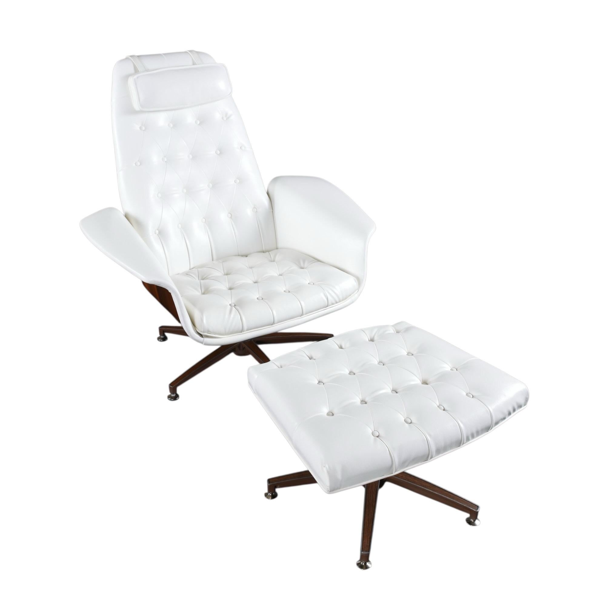 Walnut Tufted George Mulhauser Mr. Chair & Ottoman by Plycraft For Sale 6