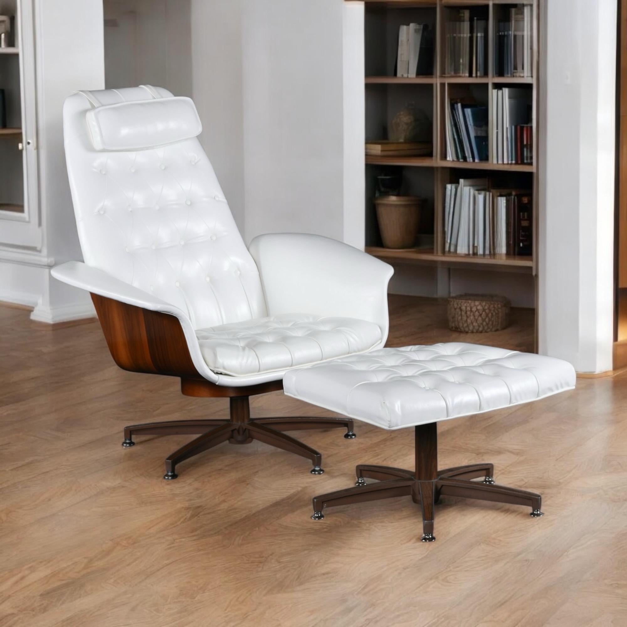 Walnut Tufted George Mulhauser Mr. Chair & Ottoman by Plycraft For Sale 1