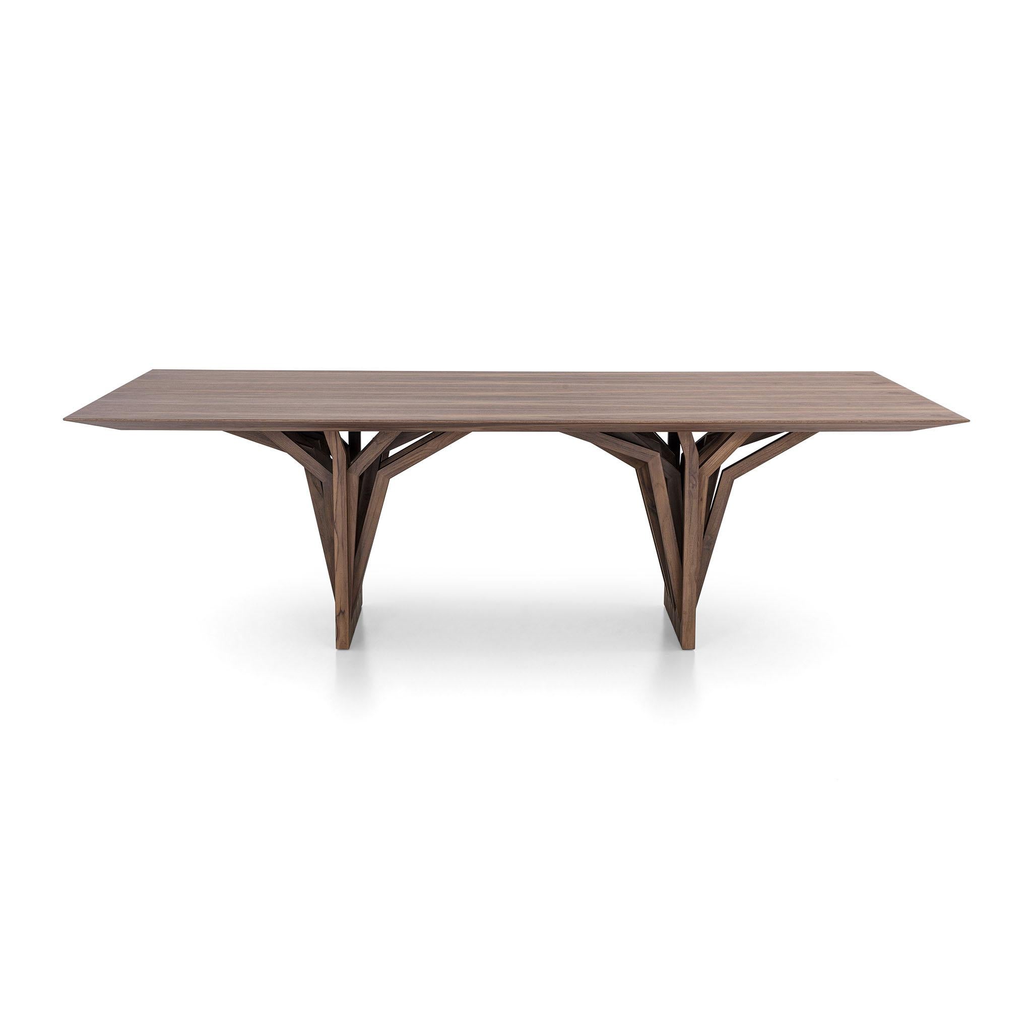 Brésilien Table de salle à manger 118 pouces en placage de noyer avec options personnalisables - Collection Radi en vente