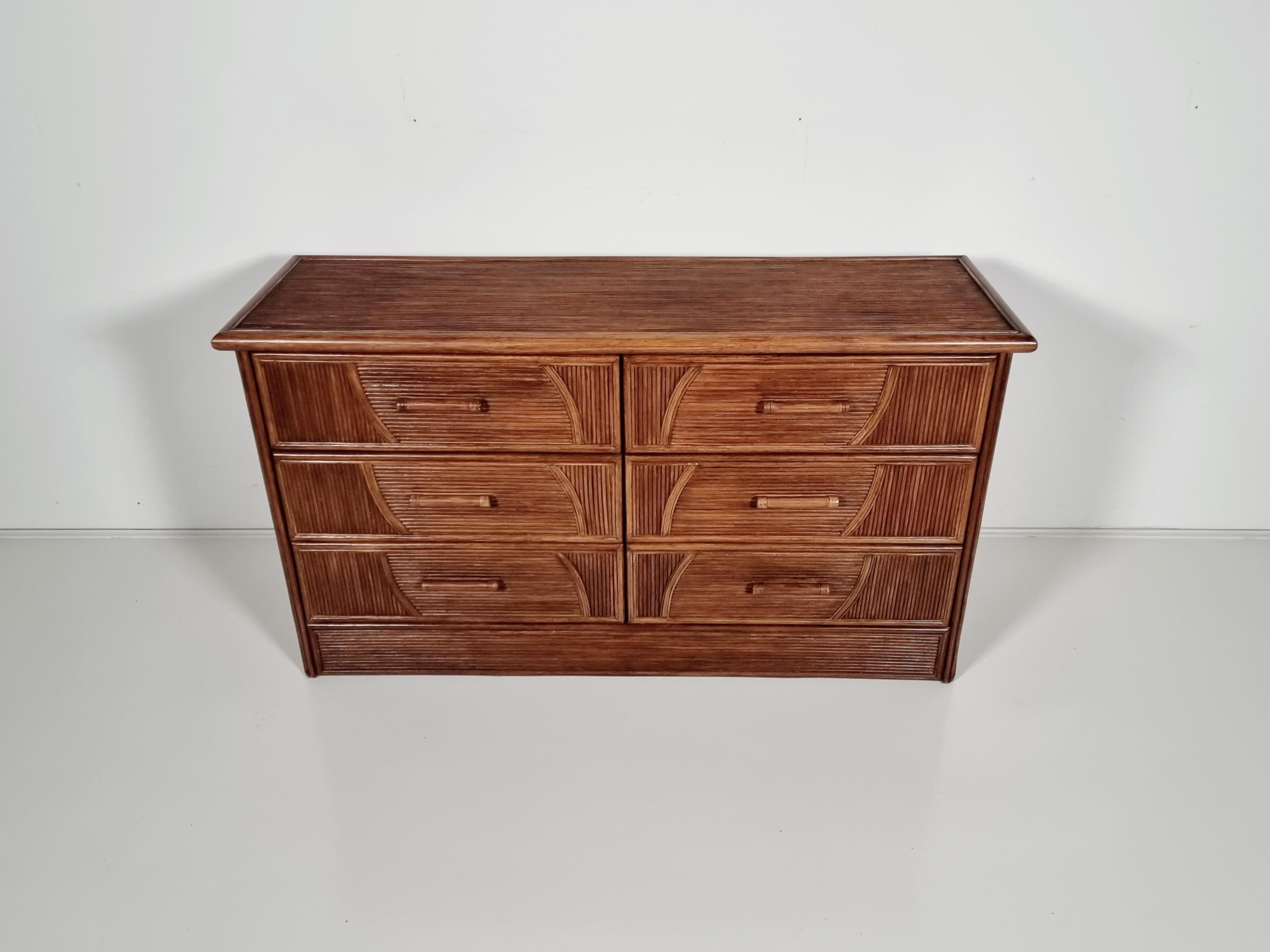 European Walnut  veneer Cabinet from Italy, 1970s For Sale