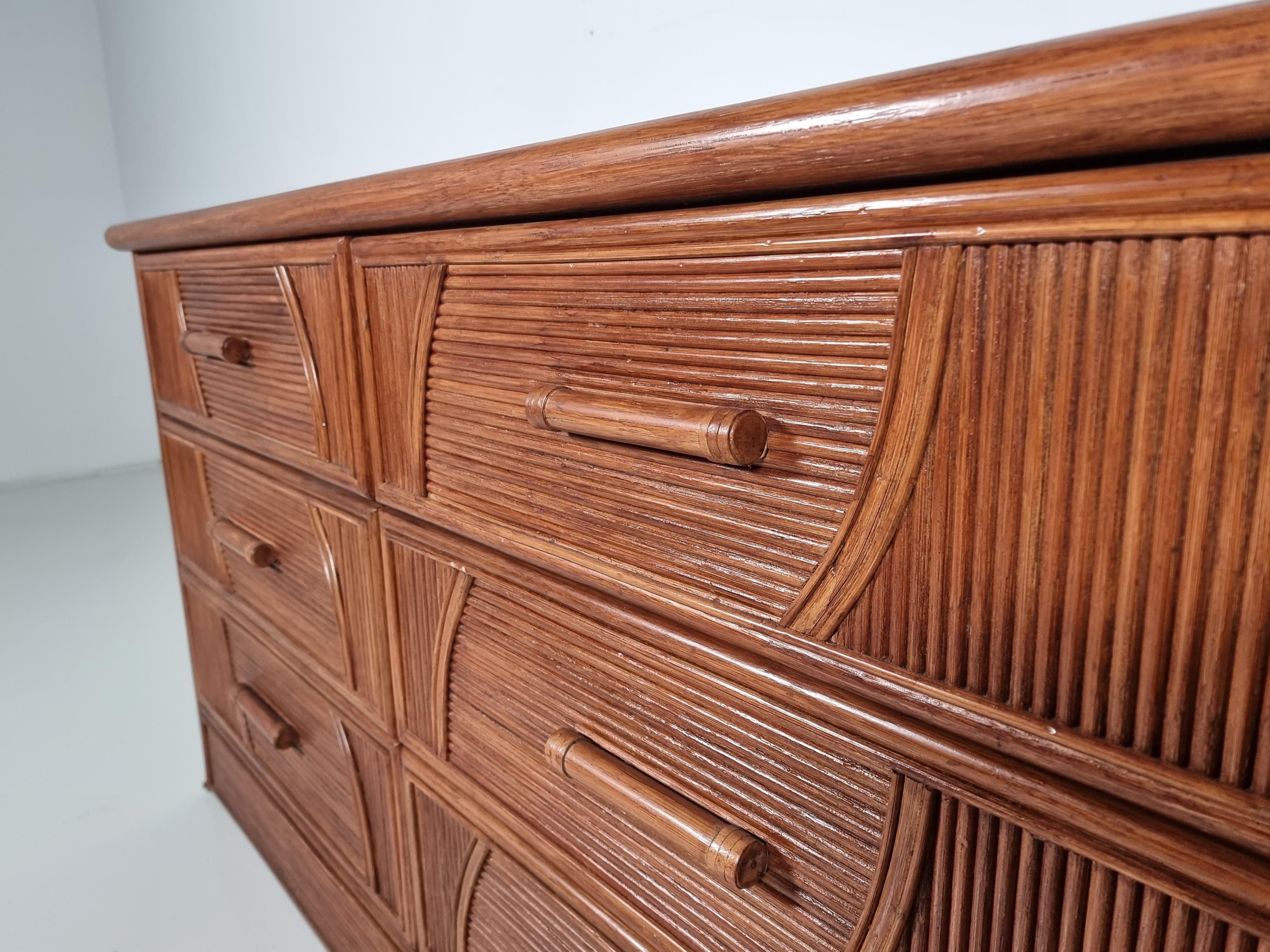 Late 20th Century Walnut  veneer Cabinet from Italy, 1970s For Sale