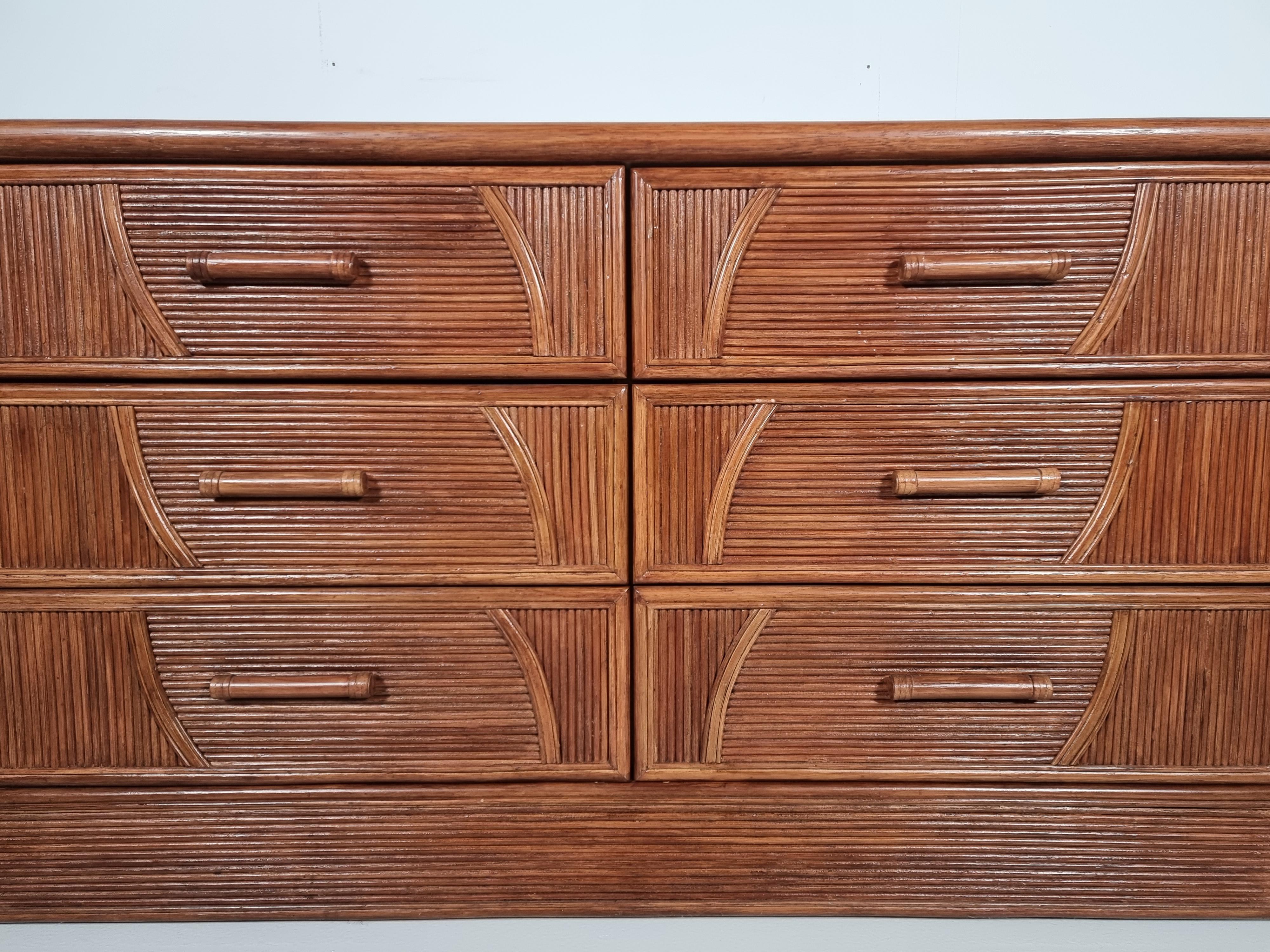 Walnut  veneer Cabinet from Italy, 1970s For Sale 1