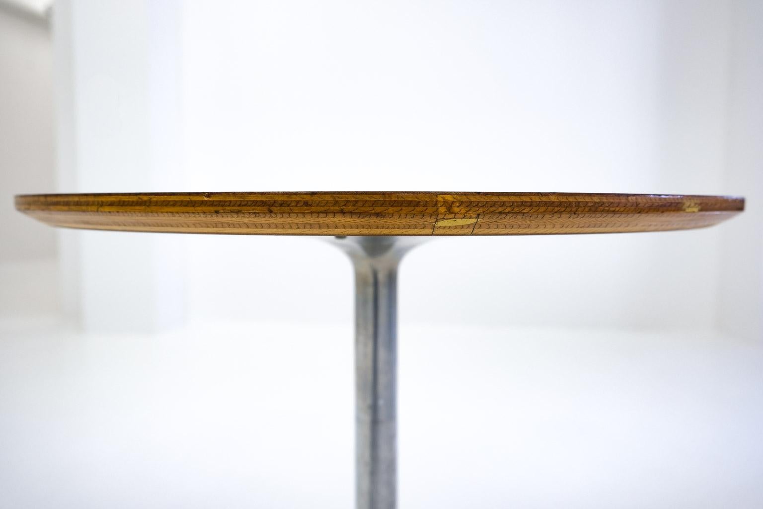 Walnut veneer Pedestal Occ. Coffee Table No 5452, George Nelson, Herman Miller For Sale 4