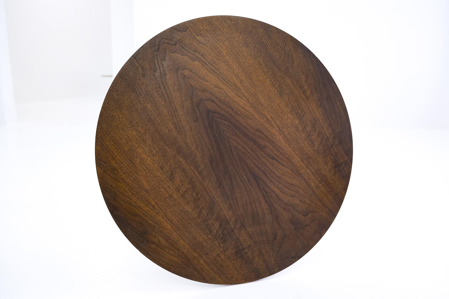 Mid-Century Modern Walnut veneer Pedestal Occ. Coffee Table No 5452, George Nelson, Herman Miller For Sale
