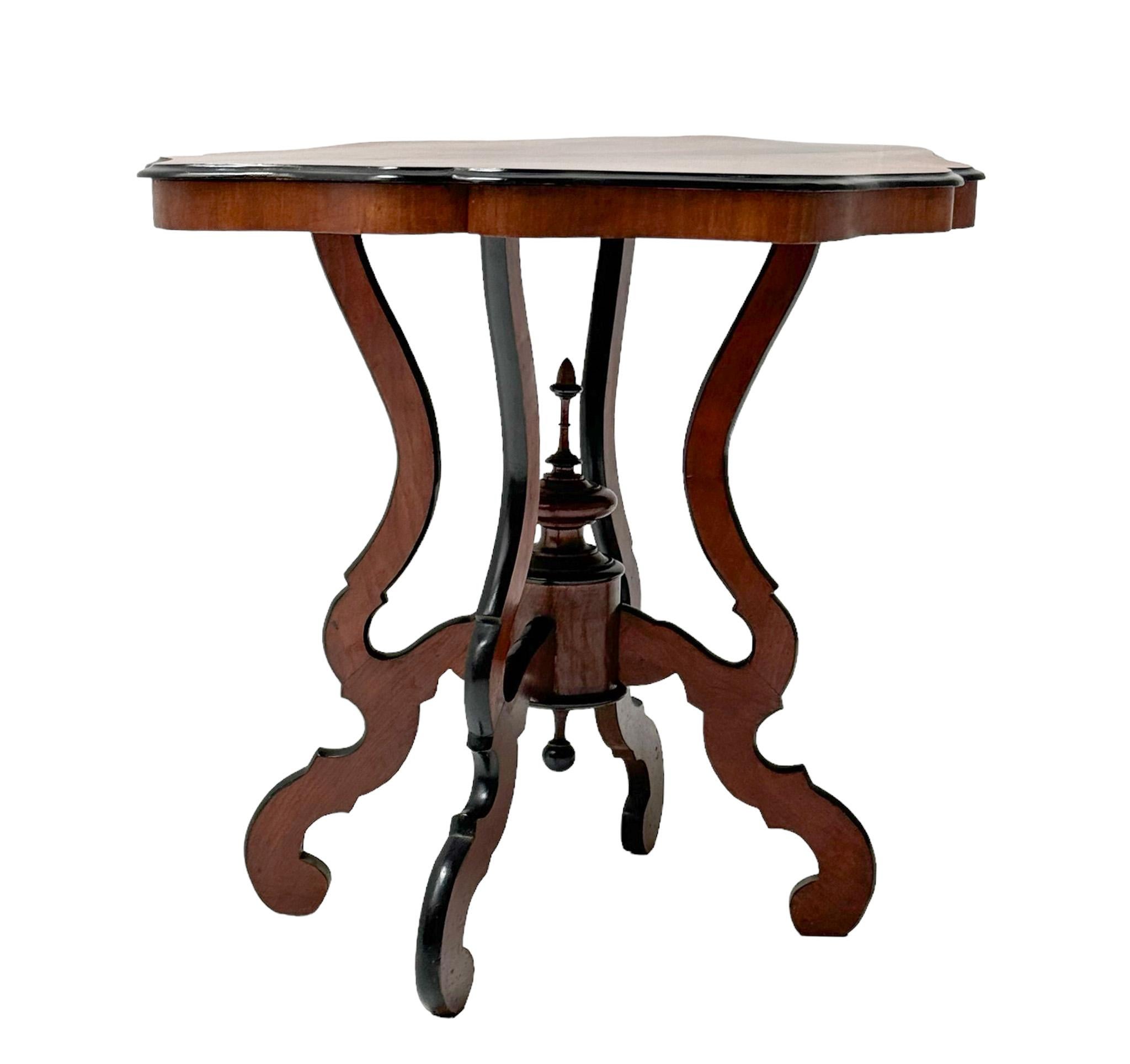 Dutch Walnut Victorian Center Table, 1880s For Sale