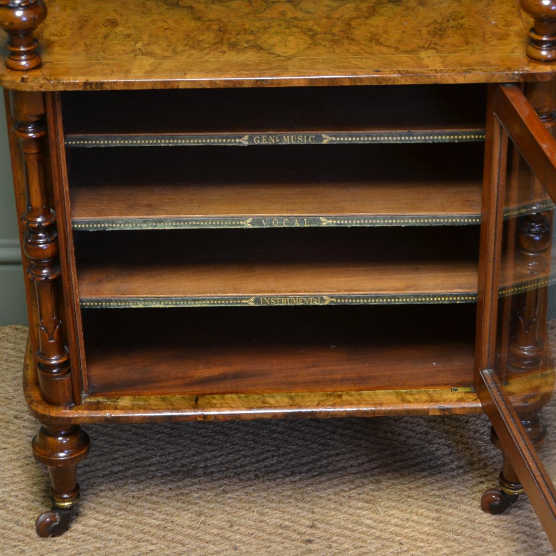 Walnut Victorian Inlaid Antique Music / Side Cabinet In Good Condition For Sale In Link 59 Business Park, Clitheroe