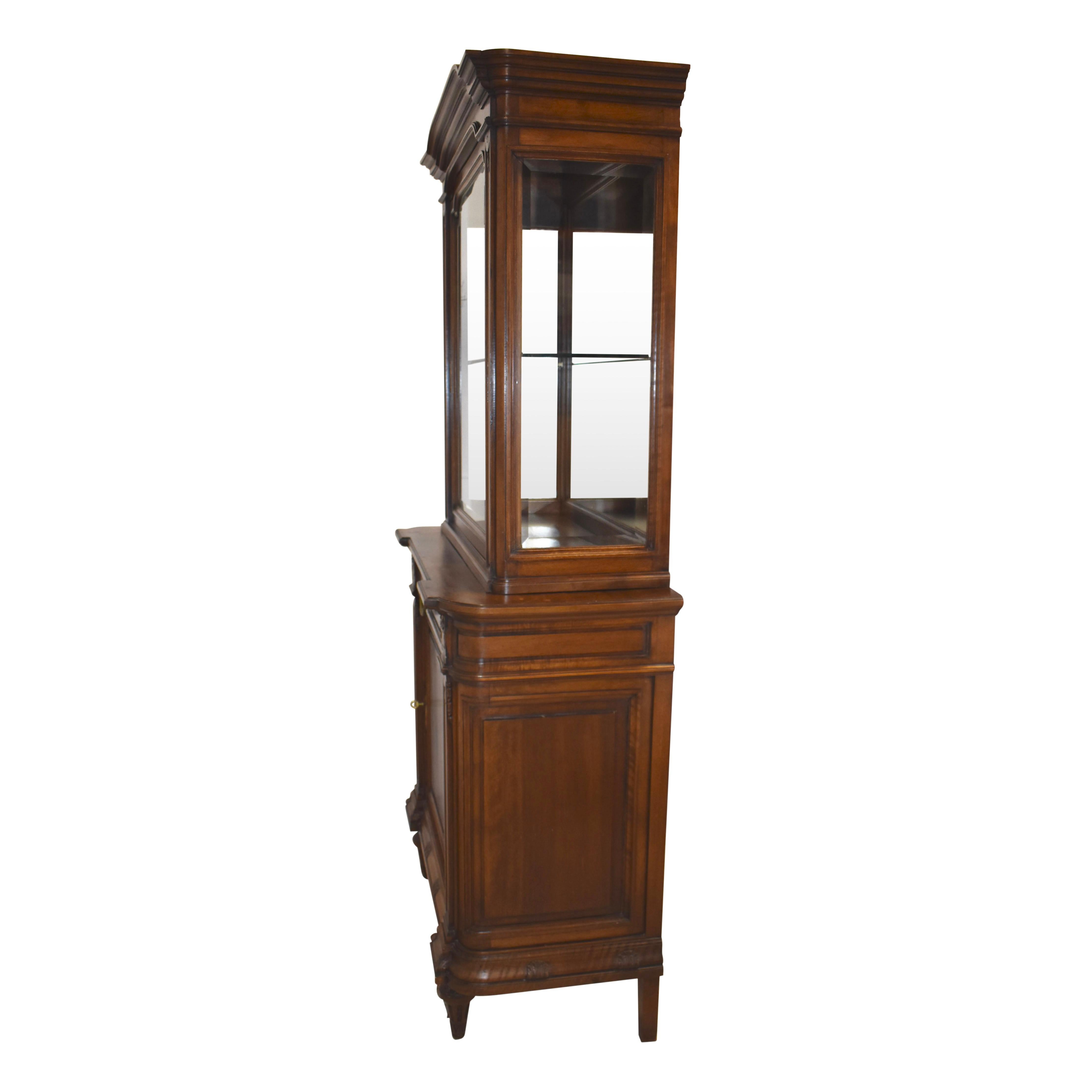 Beveled Walnut Vitrine with Glass Door and Mirrored Back, circa 1900 For Sale