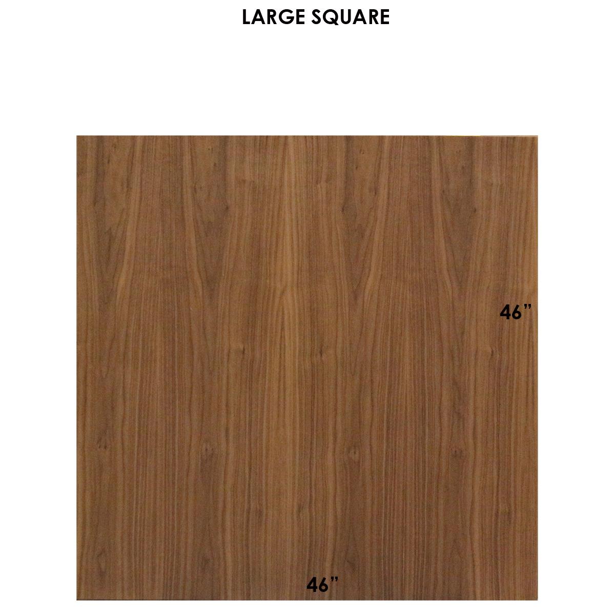Une table fine, élégante et légère qui peut être personnalisée selon la forme, la taille et la couleur souhaitées. Cet article fabriqué à la main allie parfaitement des pieds industriels en épingle à cheveux à un plateau en bois biseauté. La beauté
