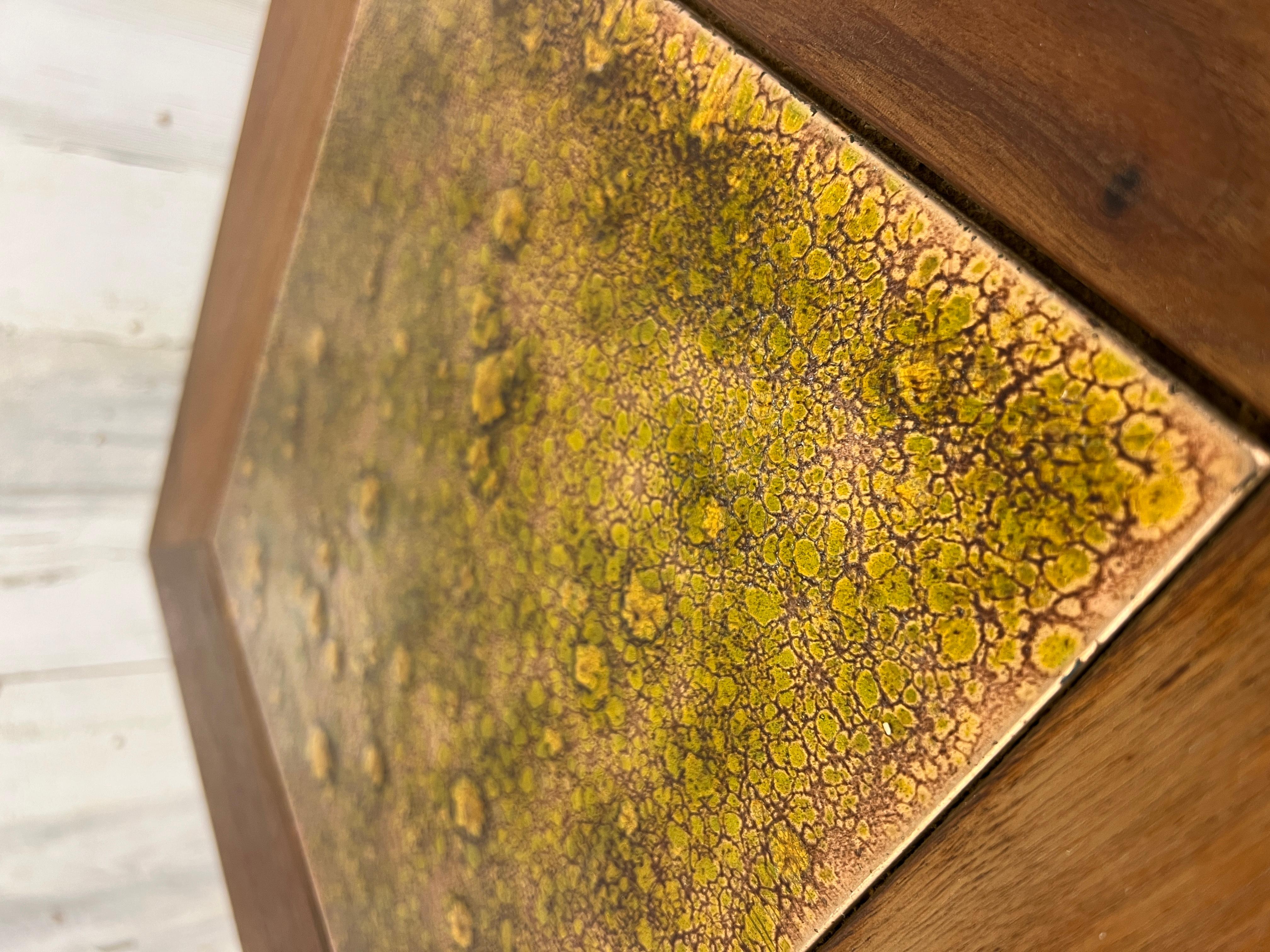 Tische aus Nussbaumholz mit Kupferfliesenplatte von John Keal für Brown Saltman im Angebot 5
