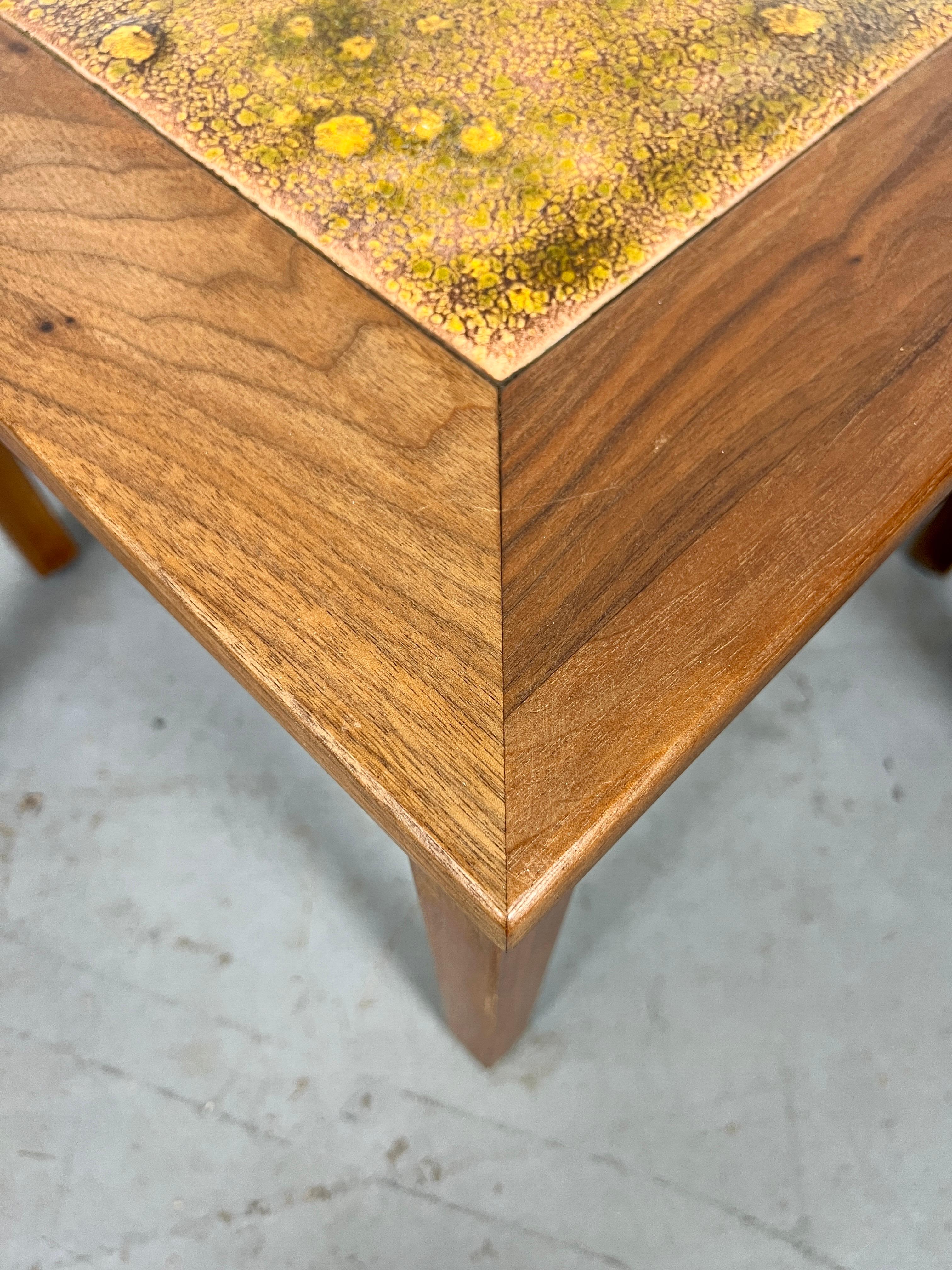 Tische aus Nussbaumholz mit Kupferfliesenplatte von John Keal für Brown Saltman im Angebot 8