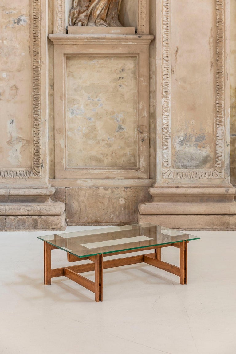 Walnut Wood and Glass Coffee Table by Ico Parisi, Italy, 1960 ca For Sale 9