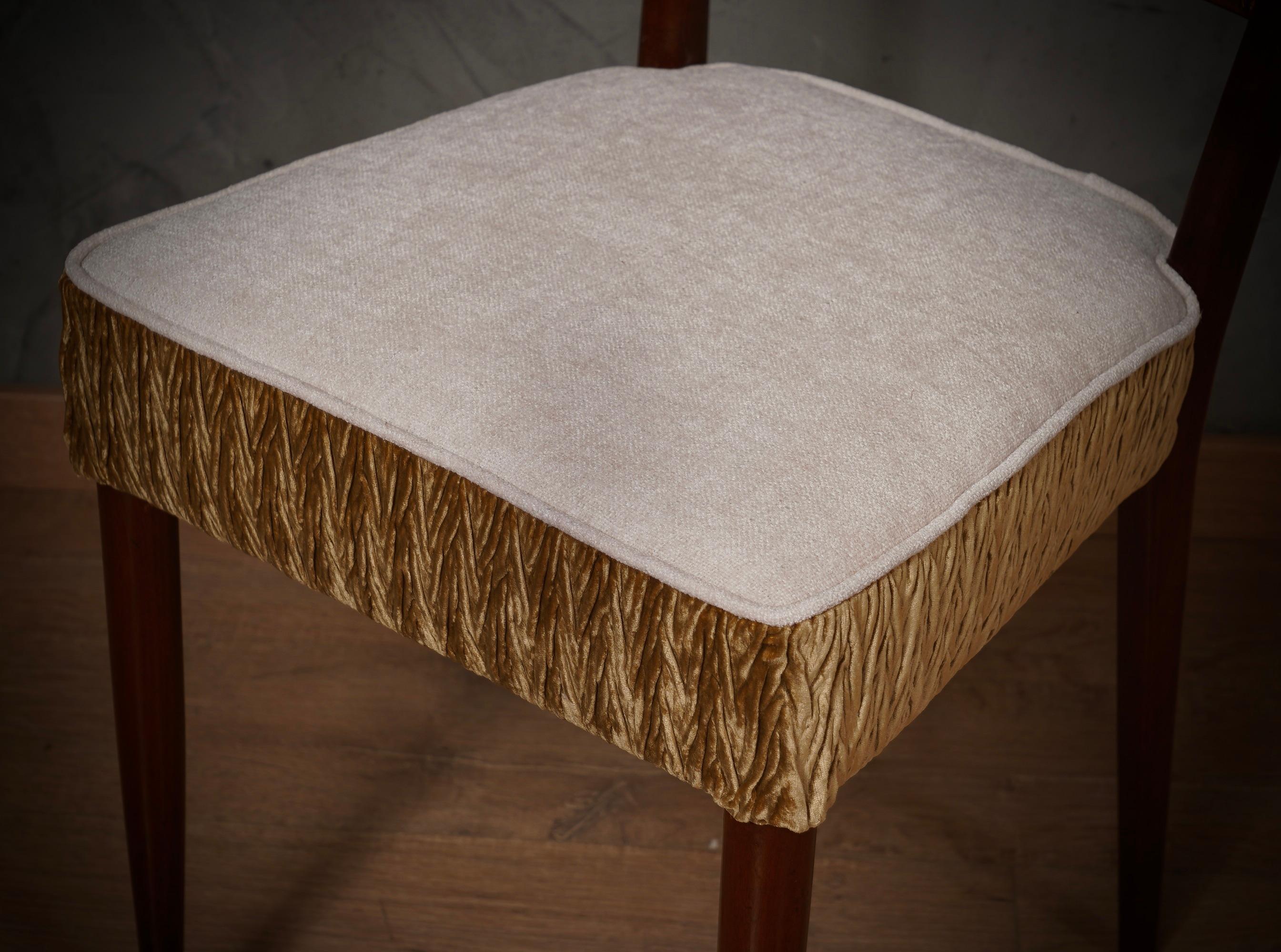 Walnut Wood and White and Bronze Velvet Italian Chair, 1950 For Sale 1