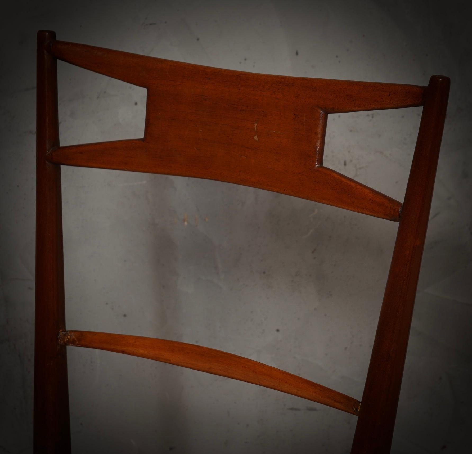 Walnut Wood and White and Bronze Velvet Italian Chair, 1950 For Sale 2