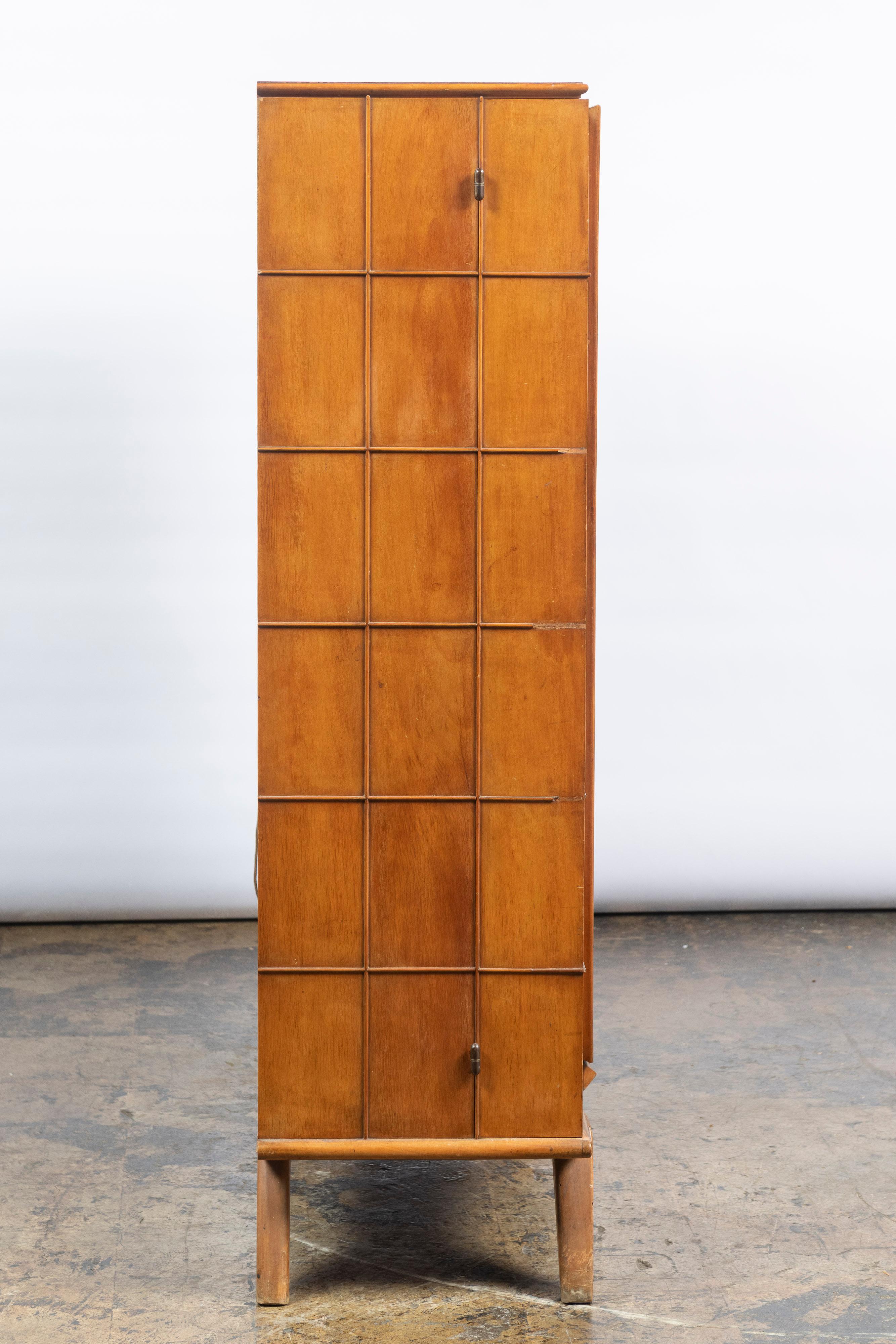 Paolo Buffa Walnut Wood Bar  For Sale 9