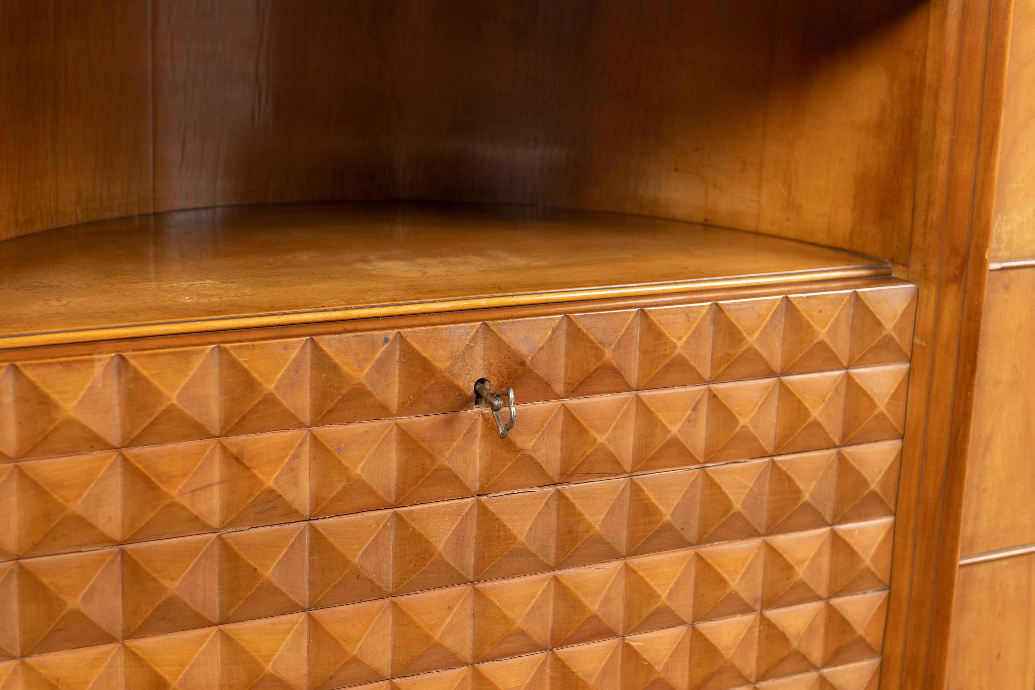 Paolo Buffa Walnut Wood Bar 1